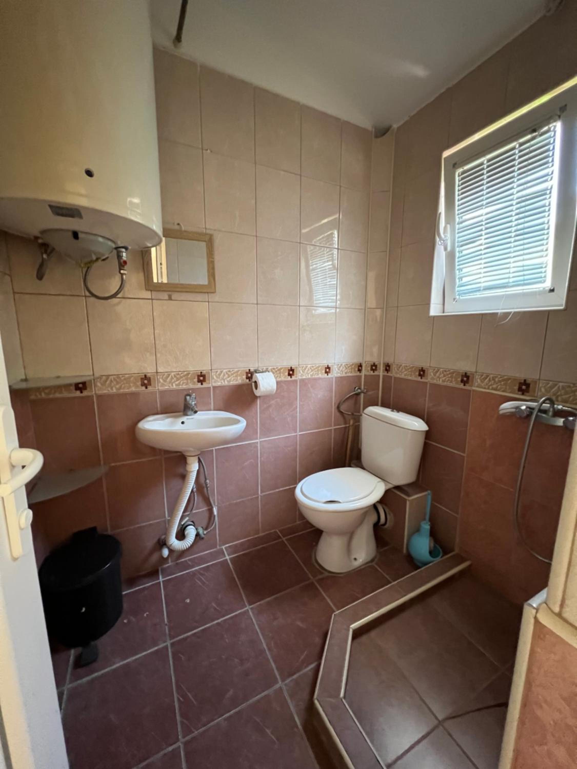 Family Room with Shower - Photo 2