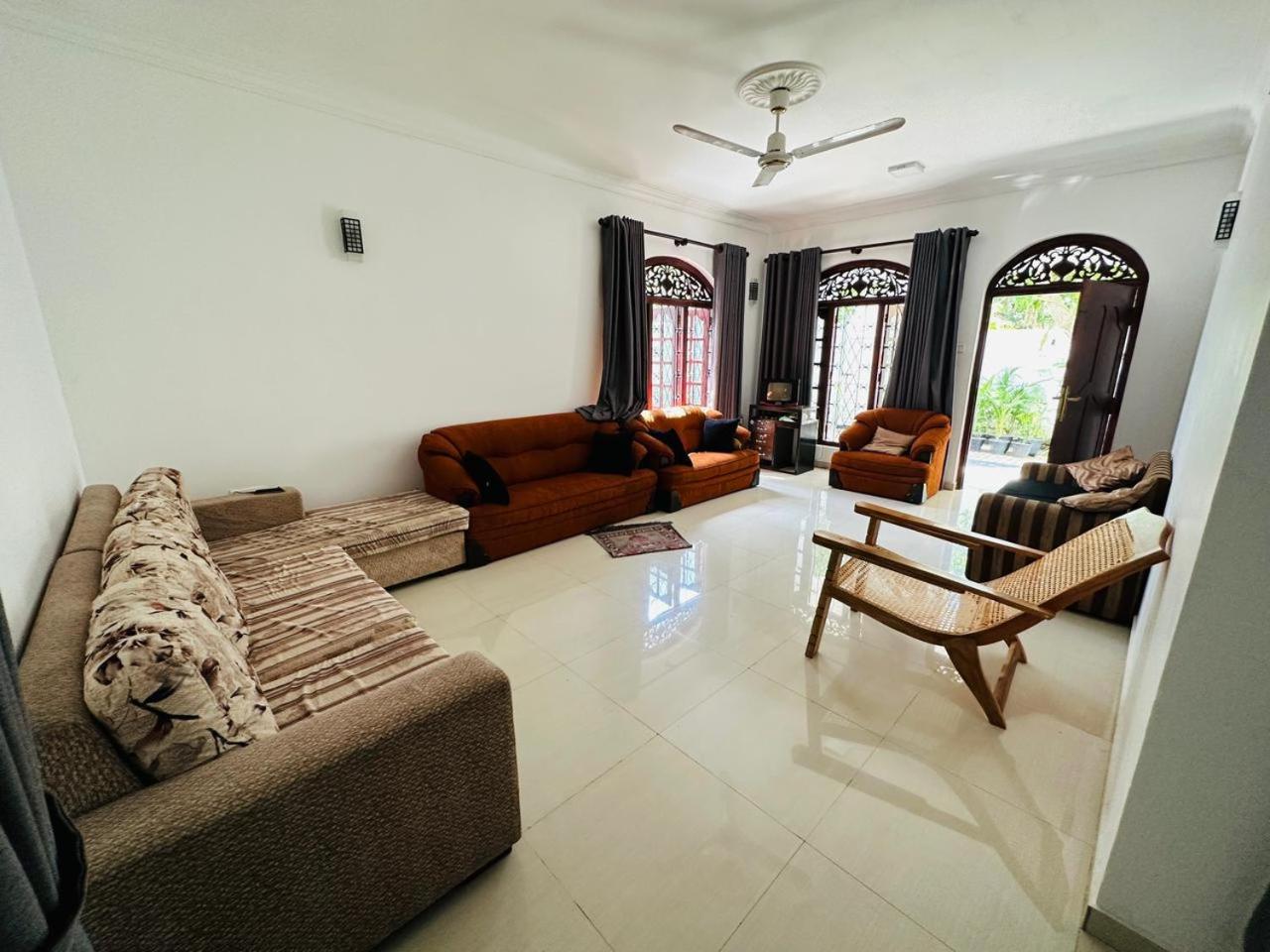 Villa photo 3