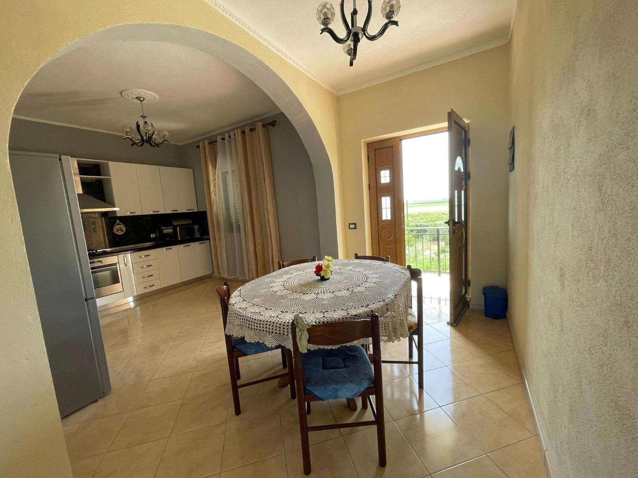 One-Bedroom House photo 2