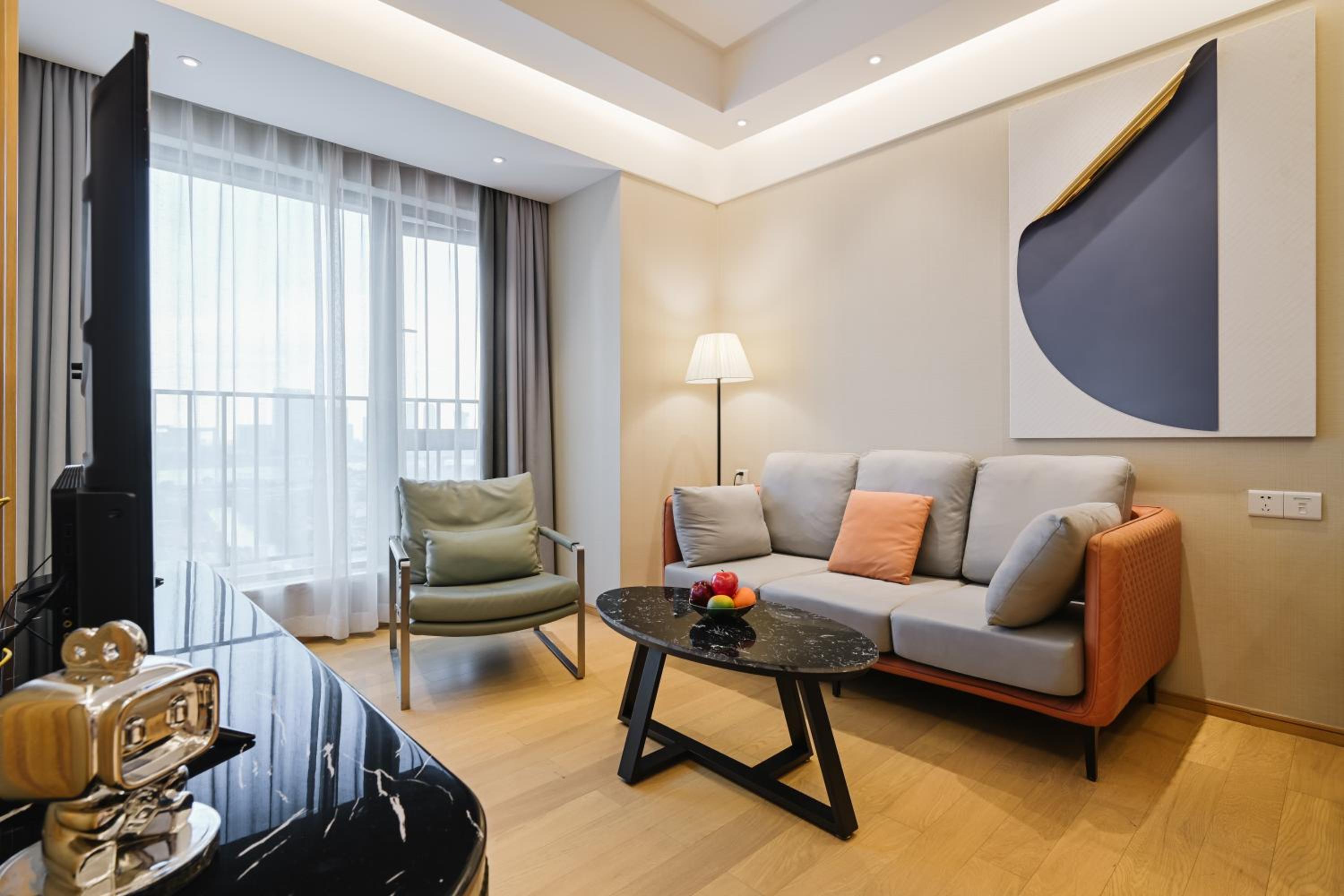 One-Bedroom Suite
