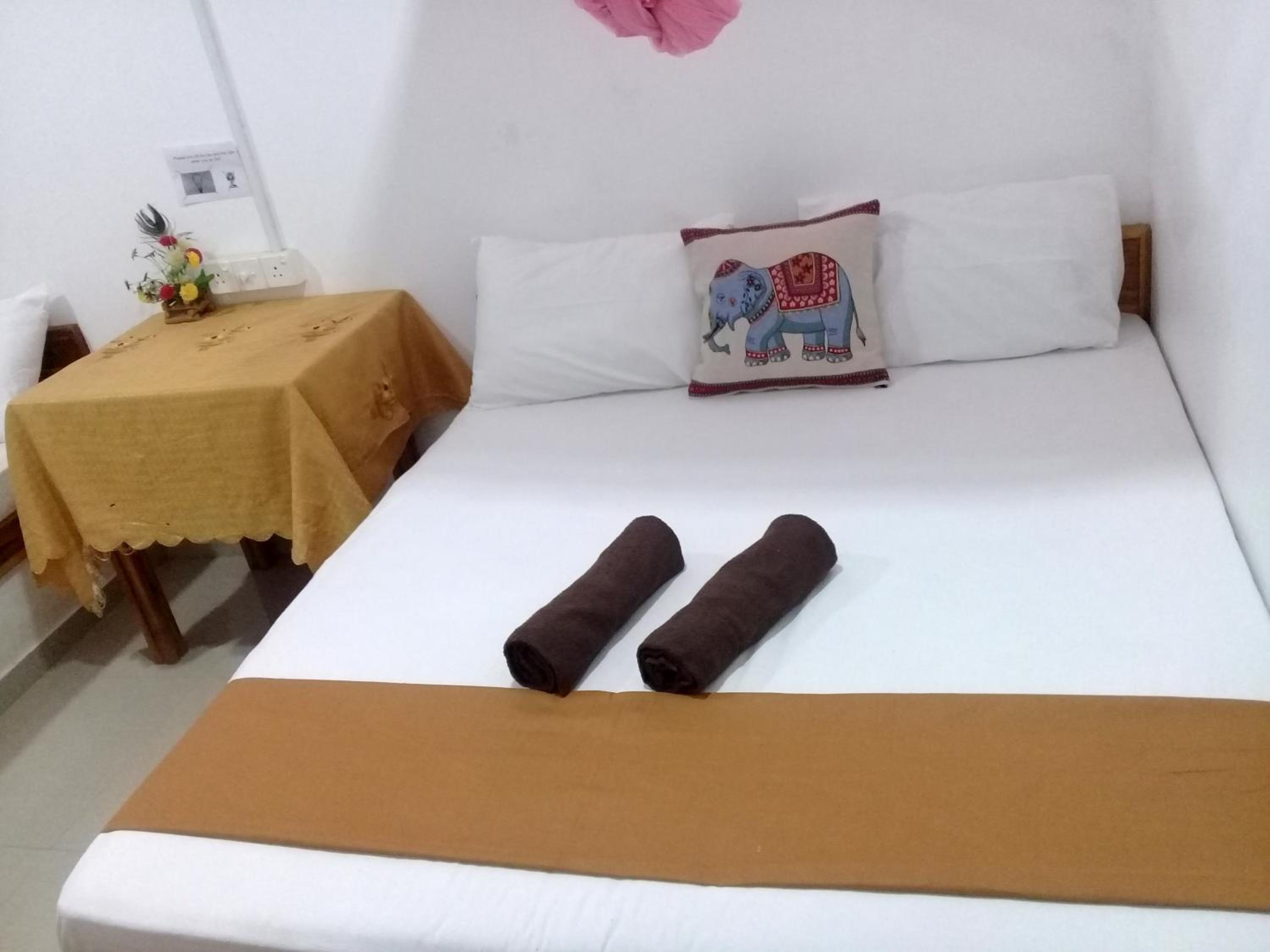 Double Room With Private Bathroom photo 1