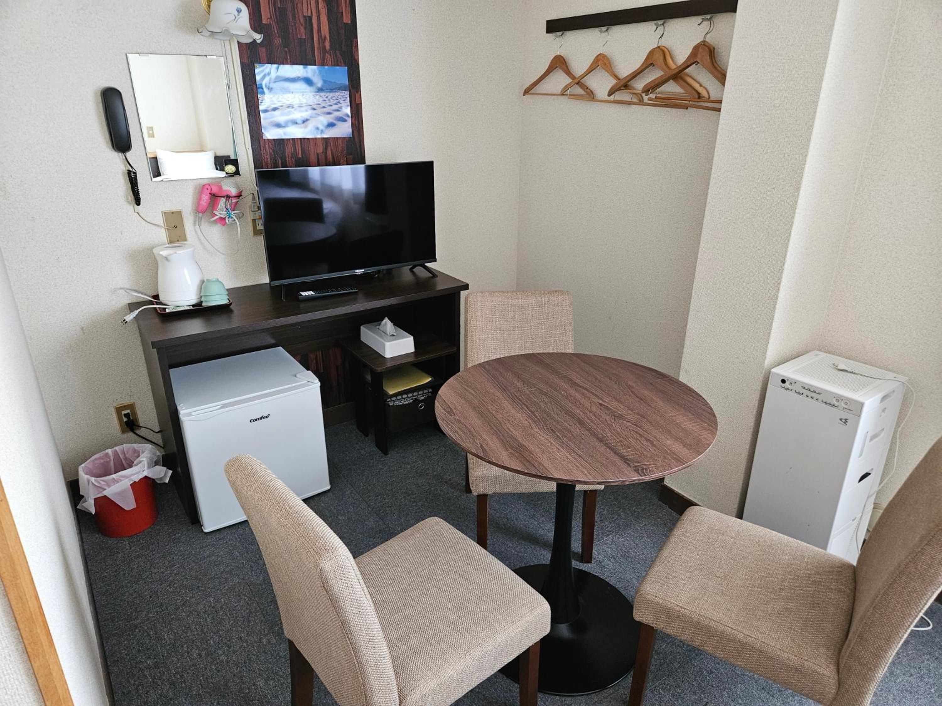 Triple Room - Non-Smoking - Photo 6