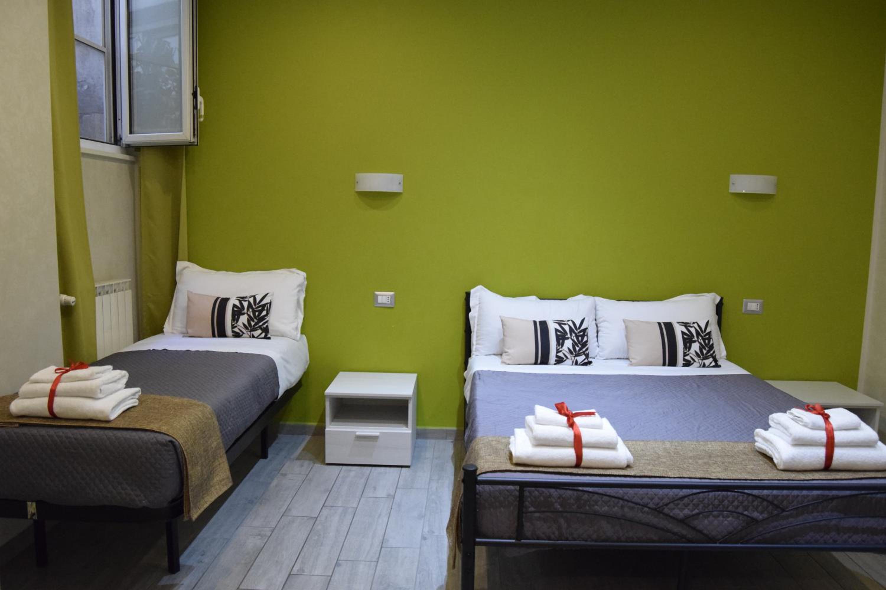Basic Triple Room photo 1