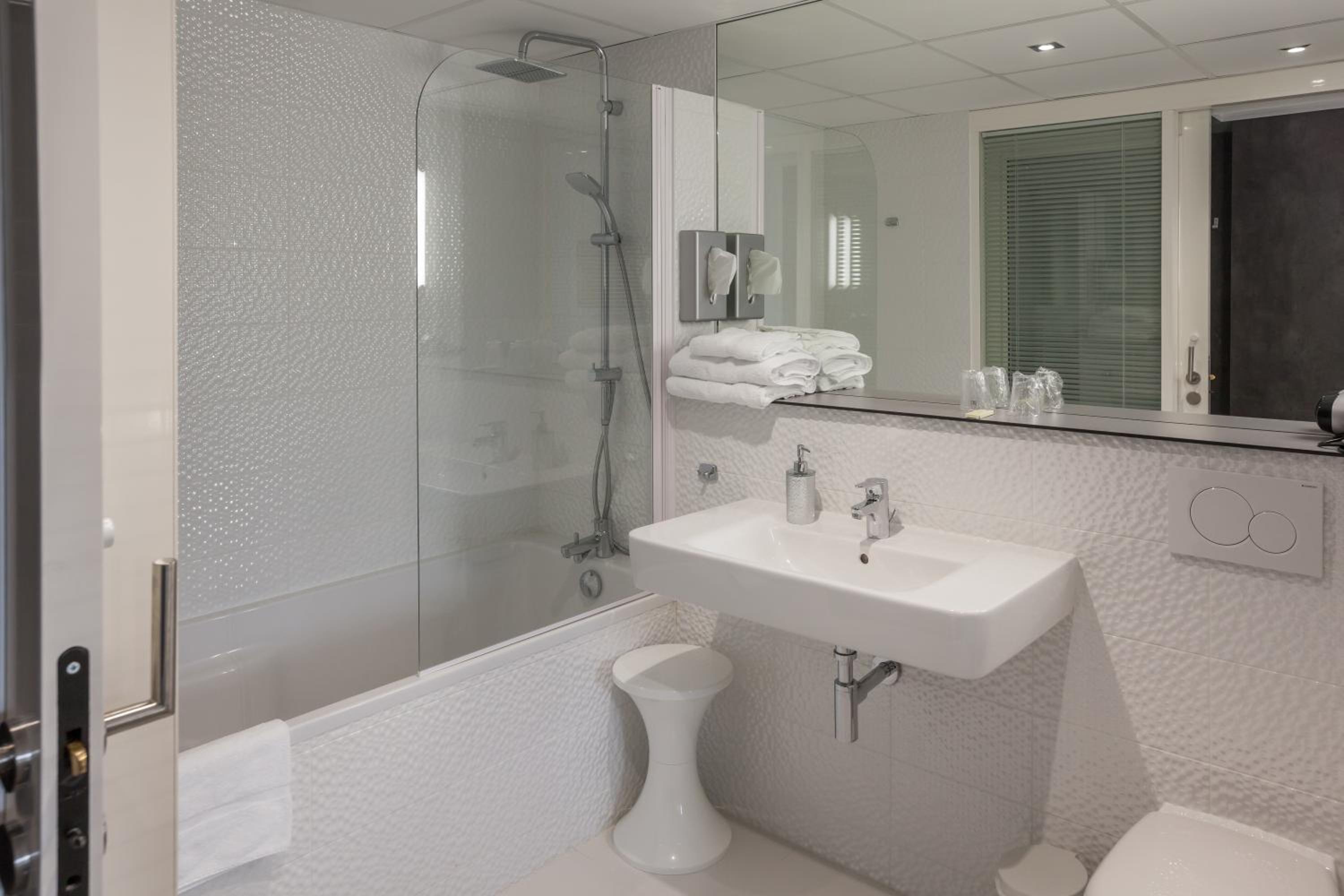 Chambre Double Supérieure avec Terrasse et Accès au Spa Chambre Double Supérieure avec Terrasse et Accès au Spa