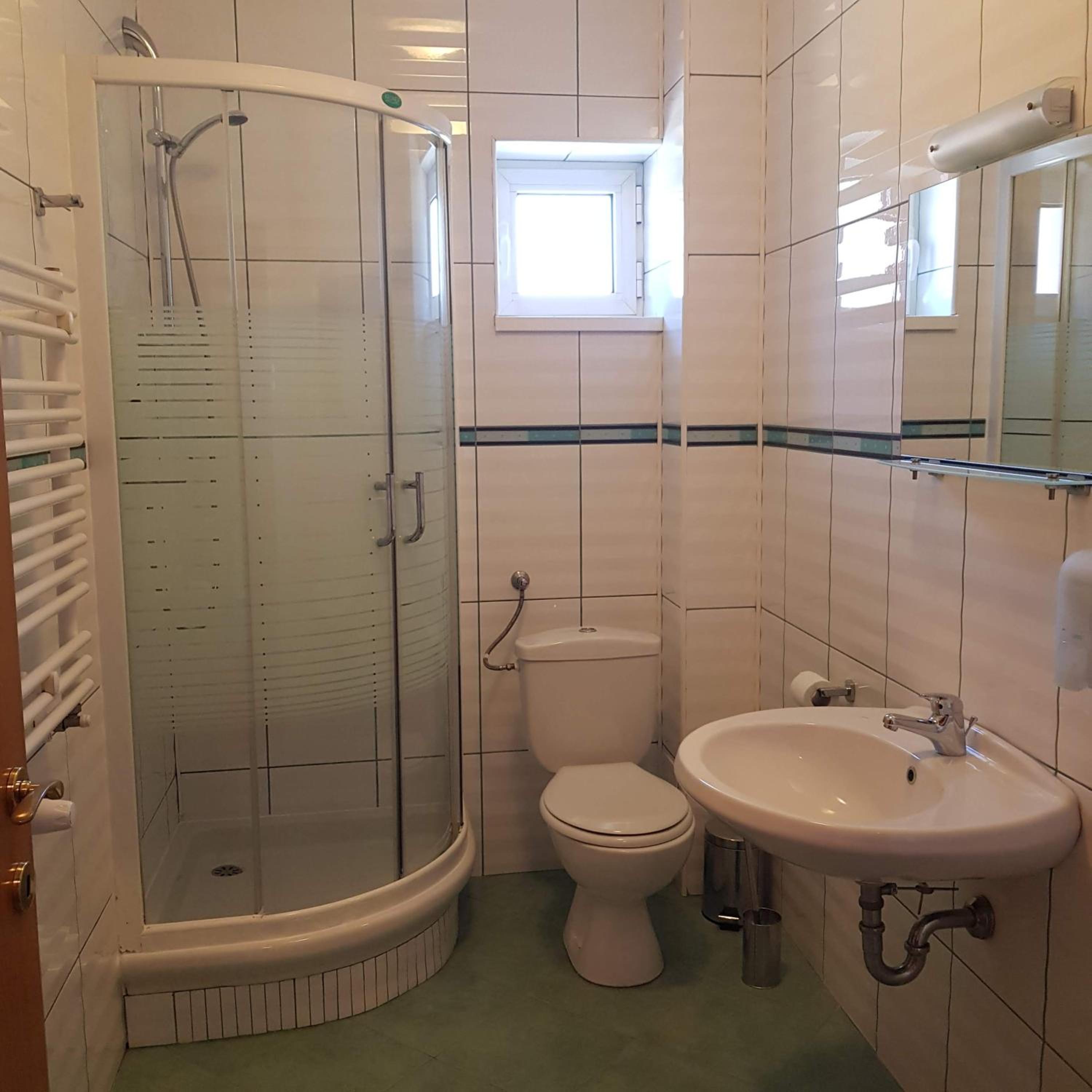 Standard Triple Room photo 3