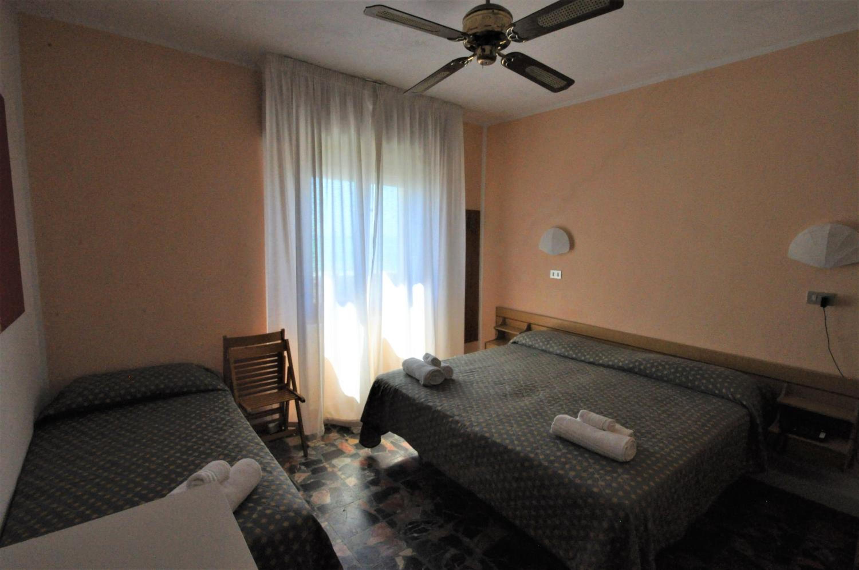 Triple Room with Sea View photo 2