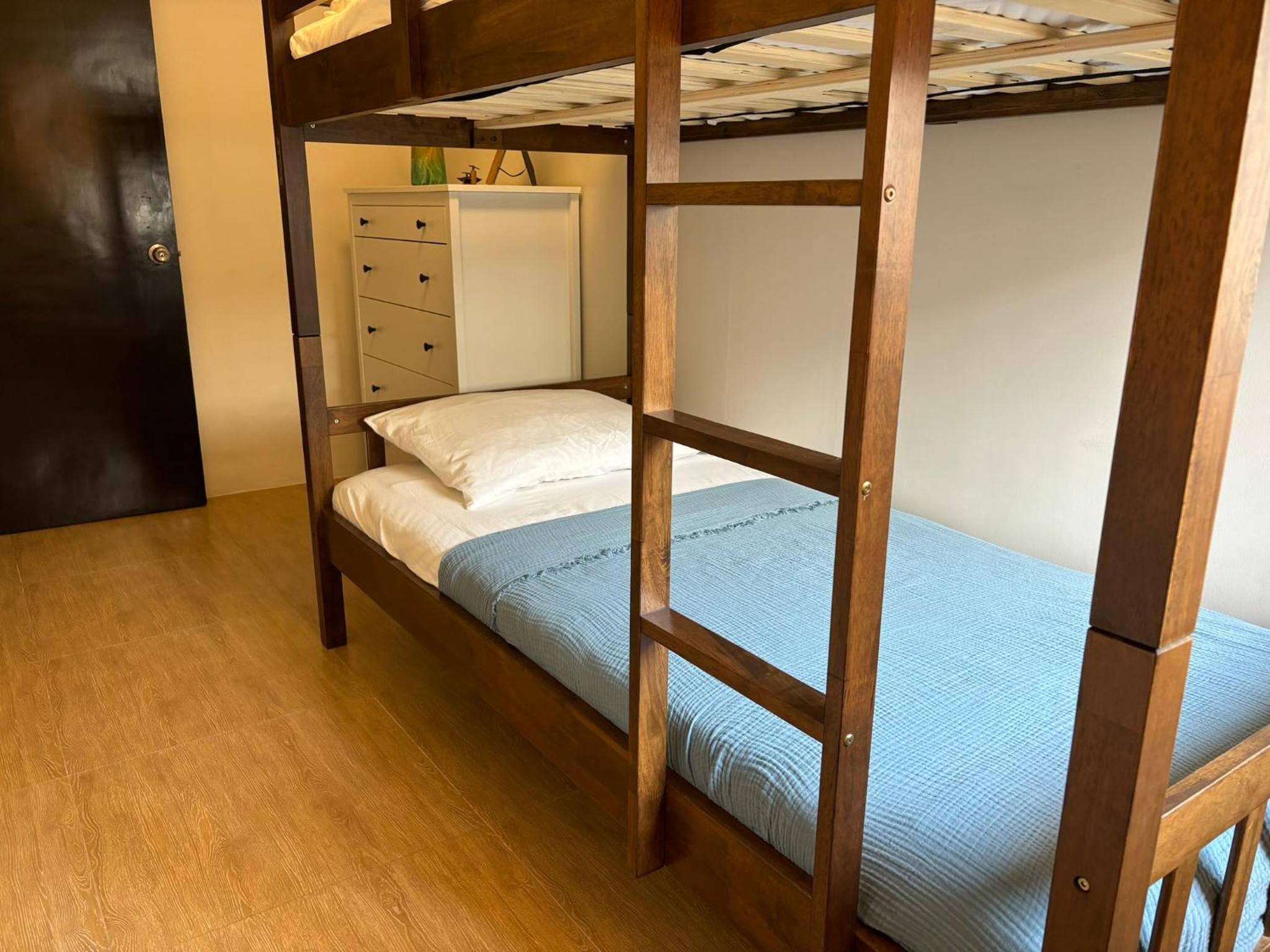 Three-Bedroom House photo 2