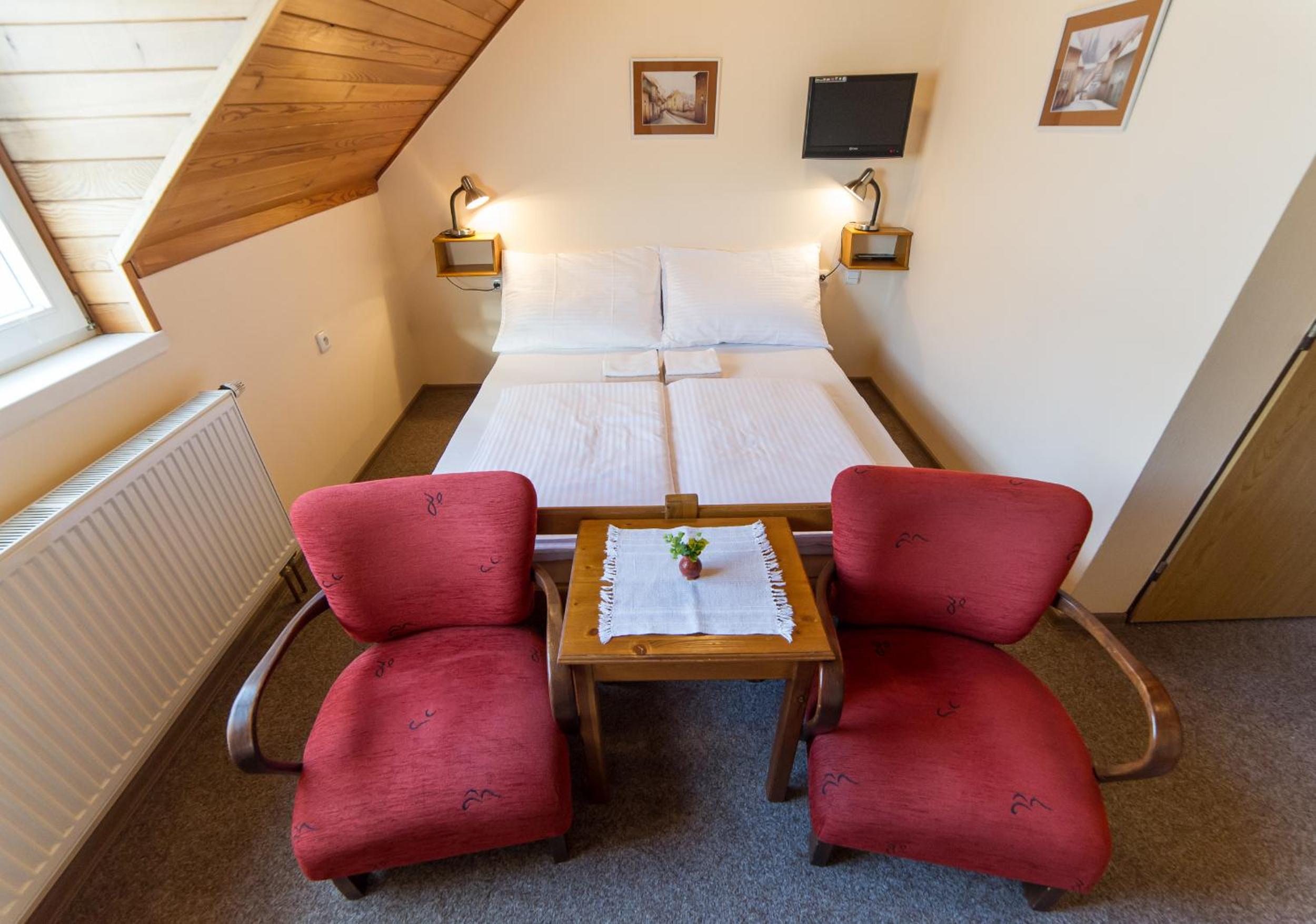 Triple Room photo 2