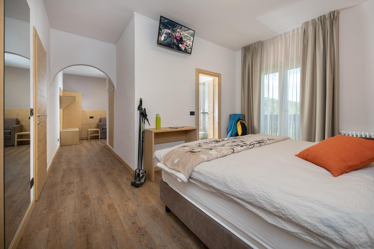Large Double Room