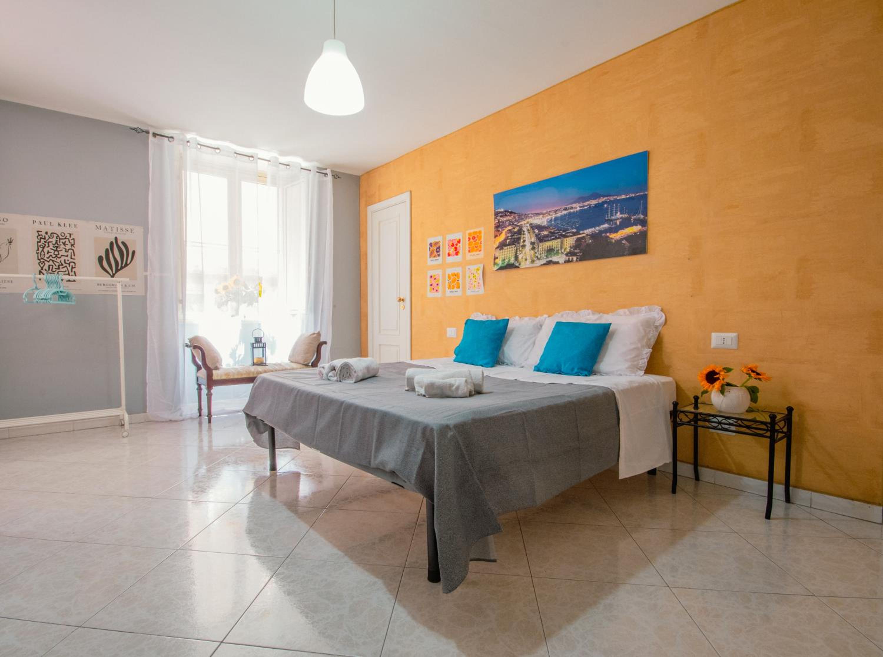 Deluxe Suite with Spa Bath