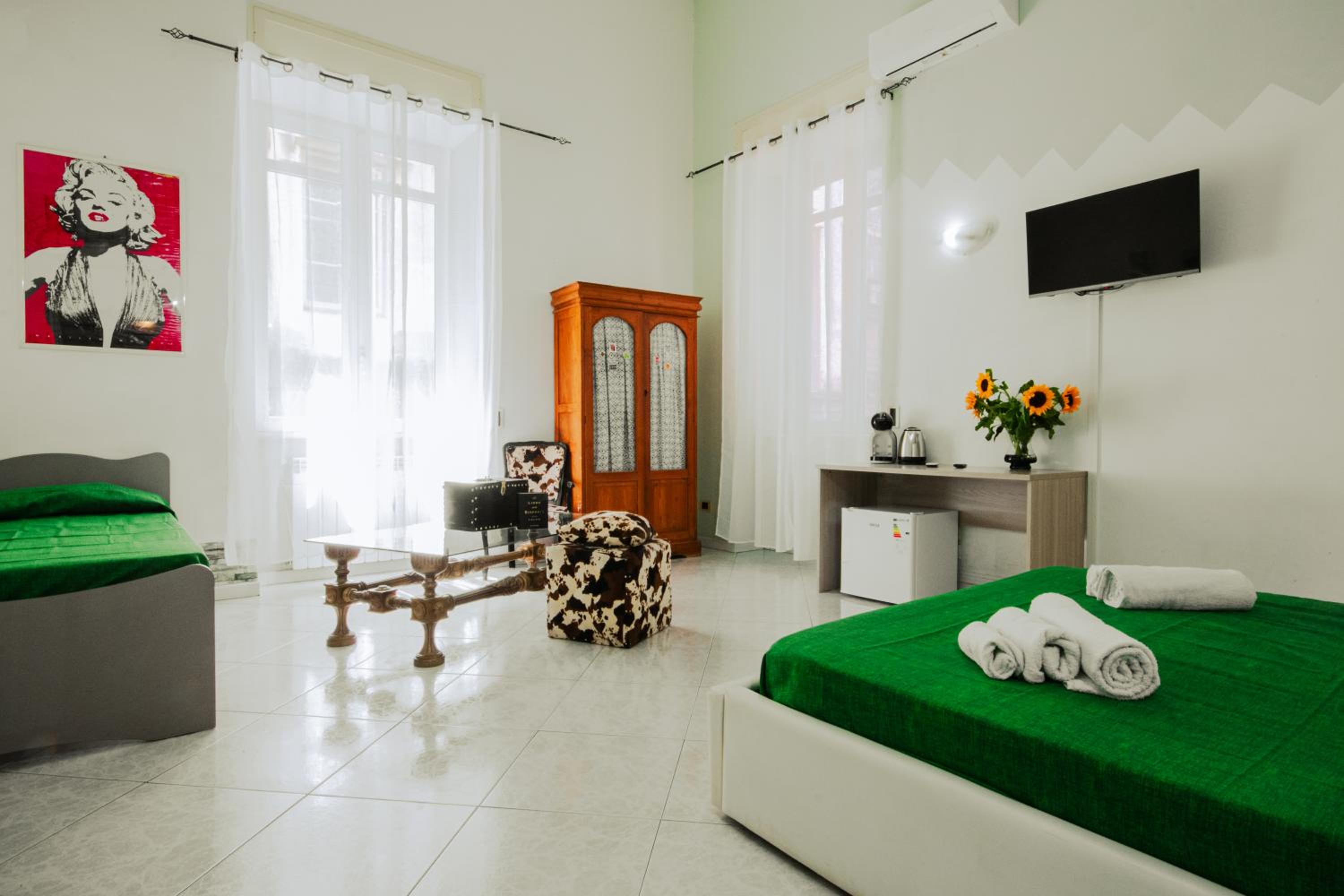 Double Room with Private External Bathroom