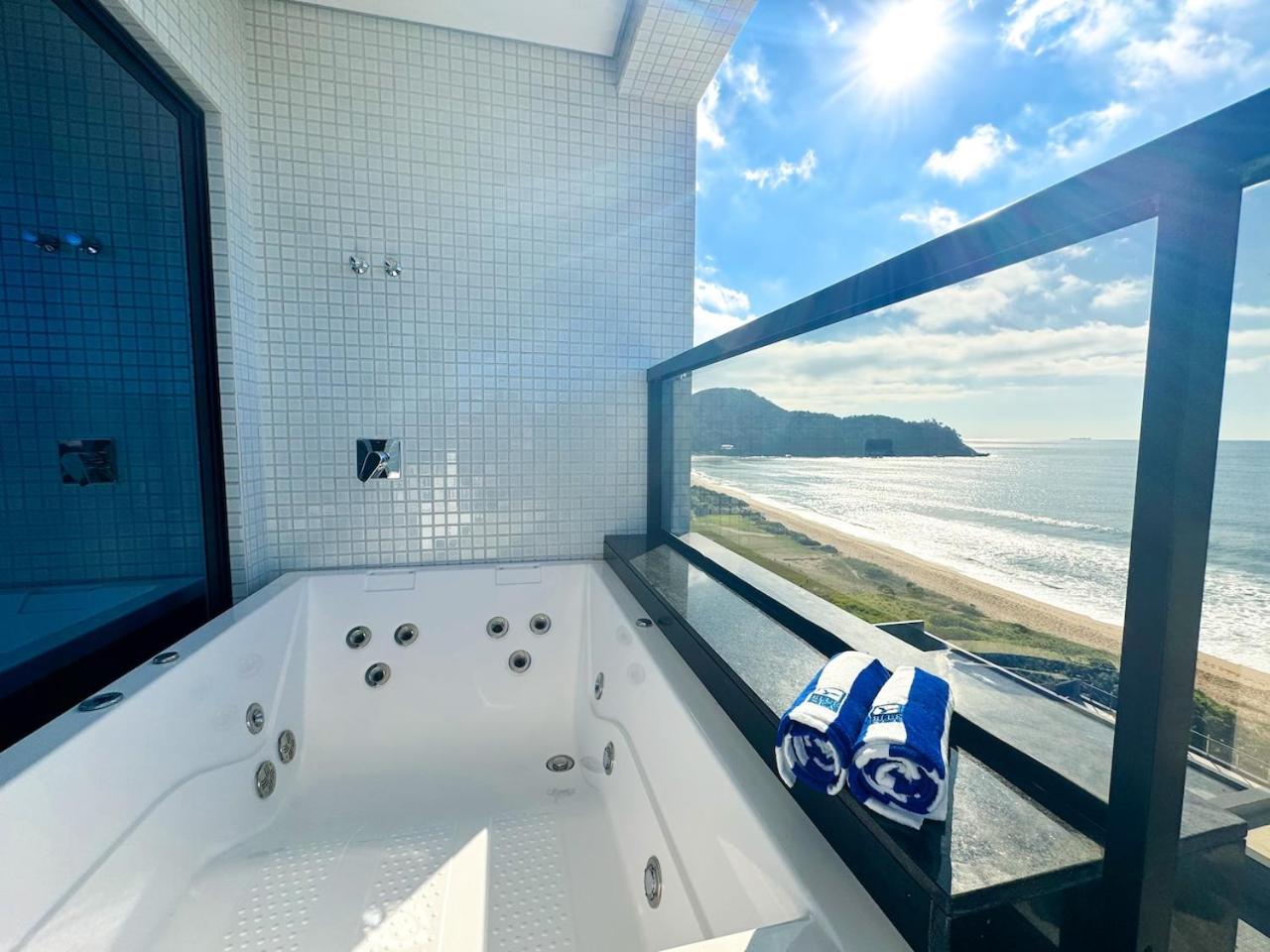 Family Suite with Balcony photo 2