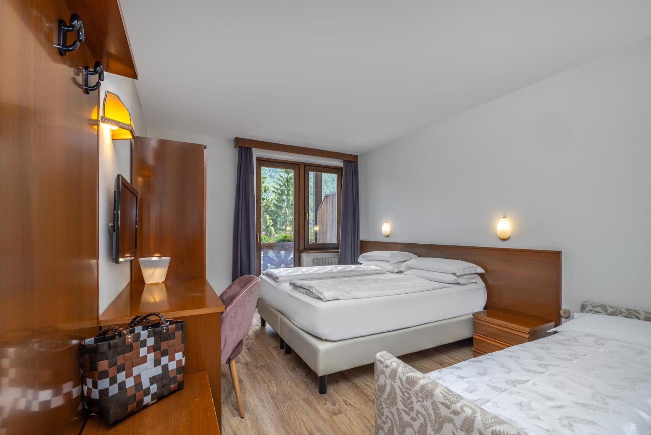 Triple Room with Balcony
