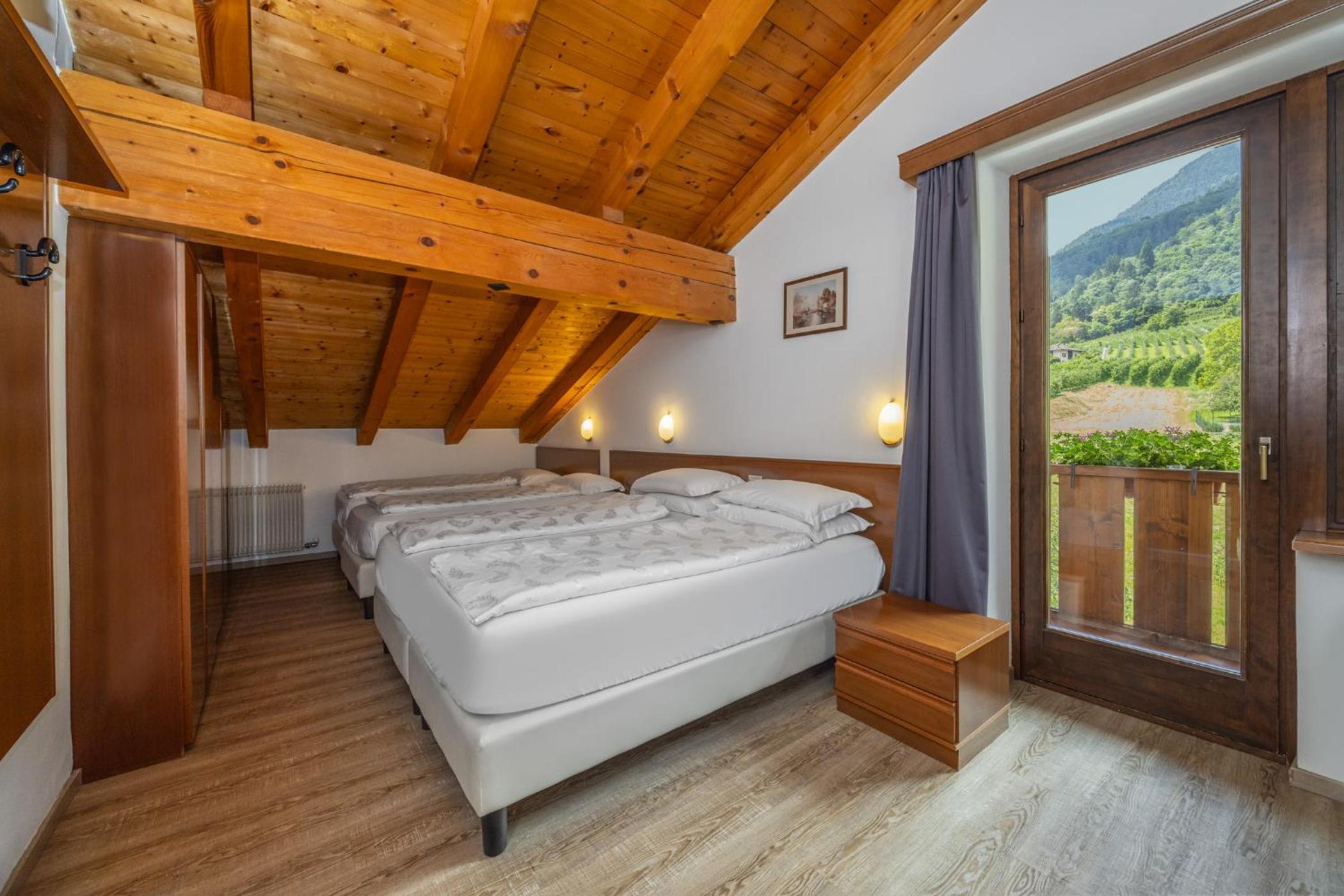 Quadruple Room with Balcony