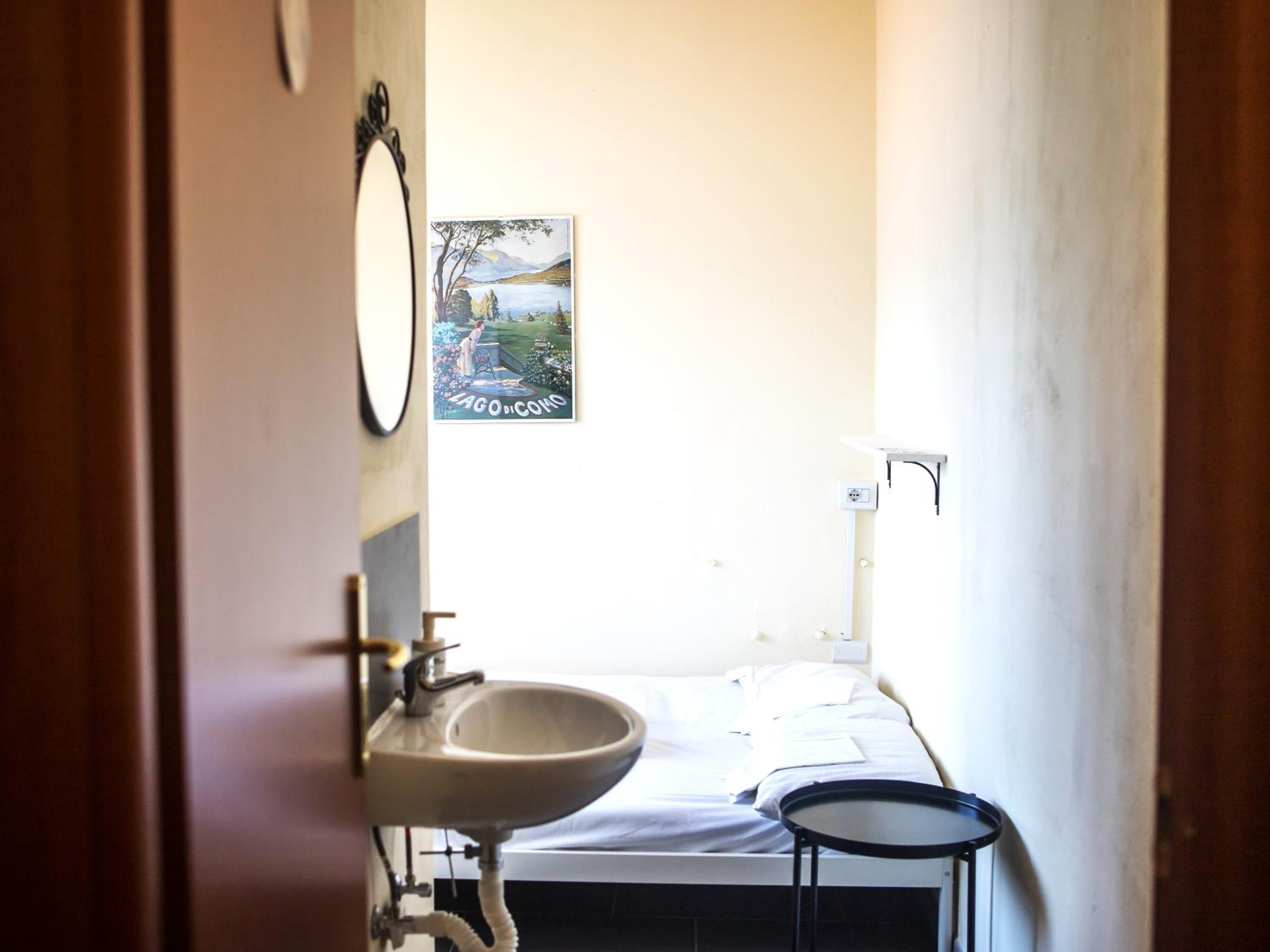 Double or Twin Room with Private Bathroom