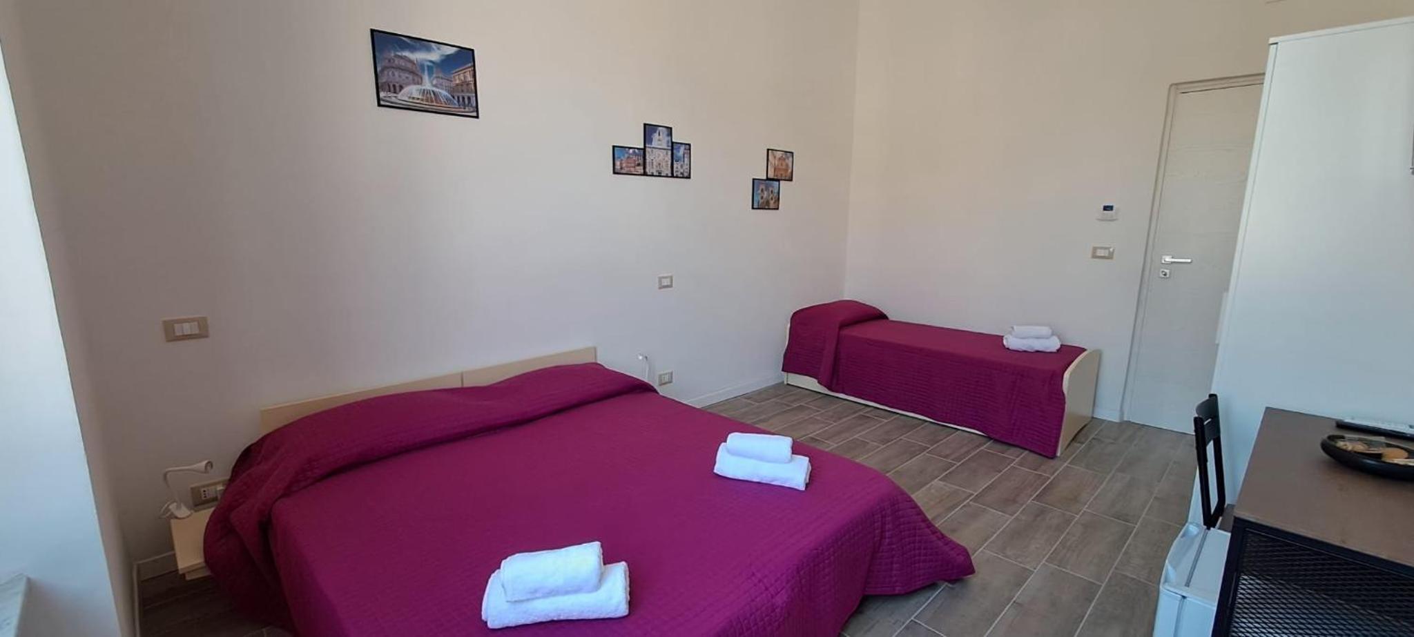 Double or Twin Room with Private Bathroom
