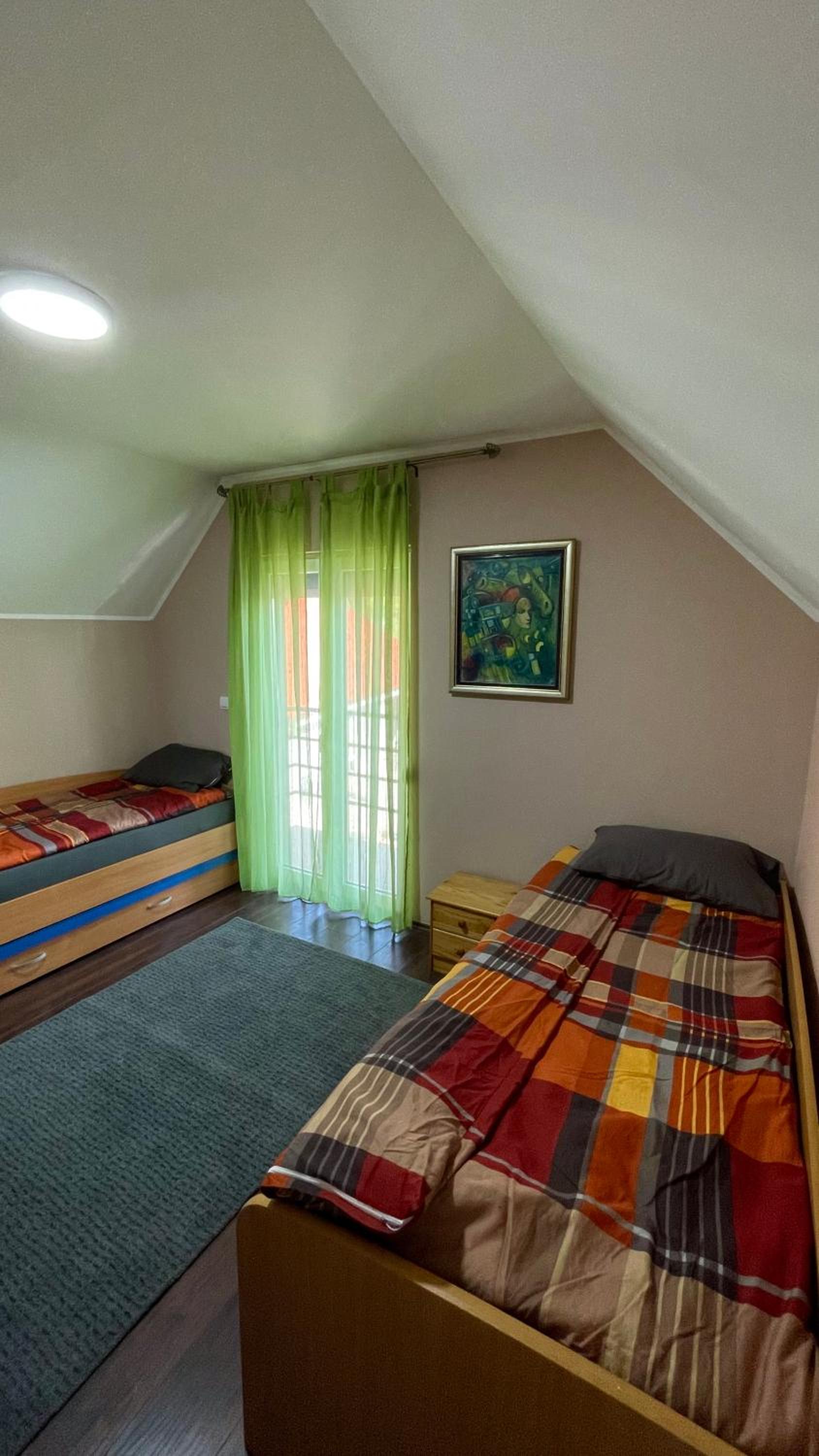 Three-Bedroom Vacation Home photo 3