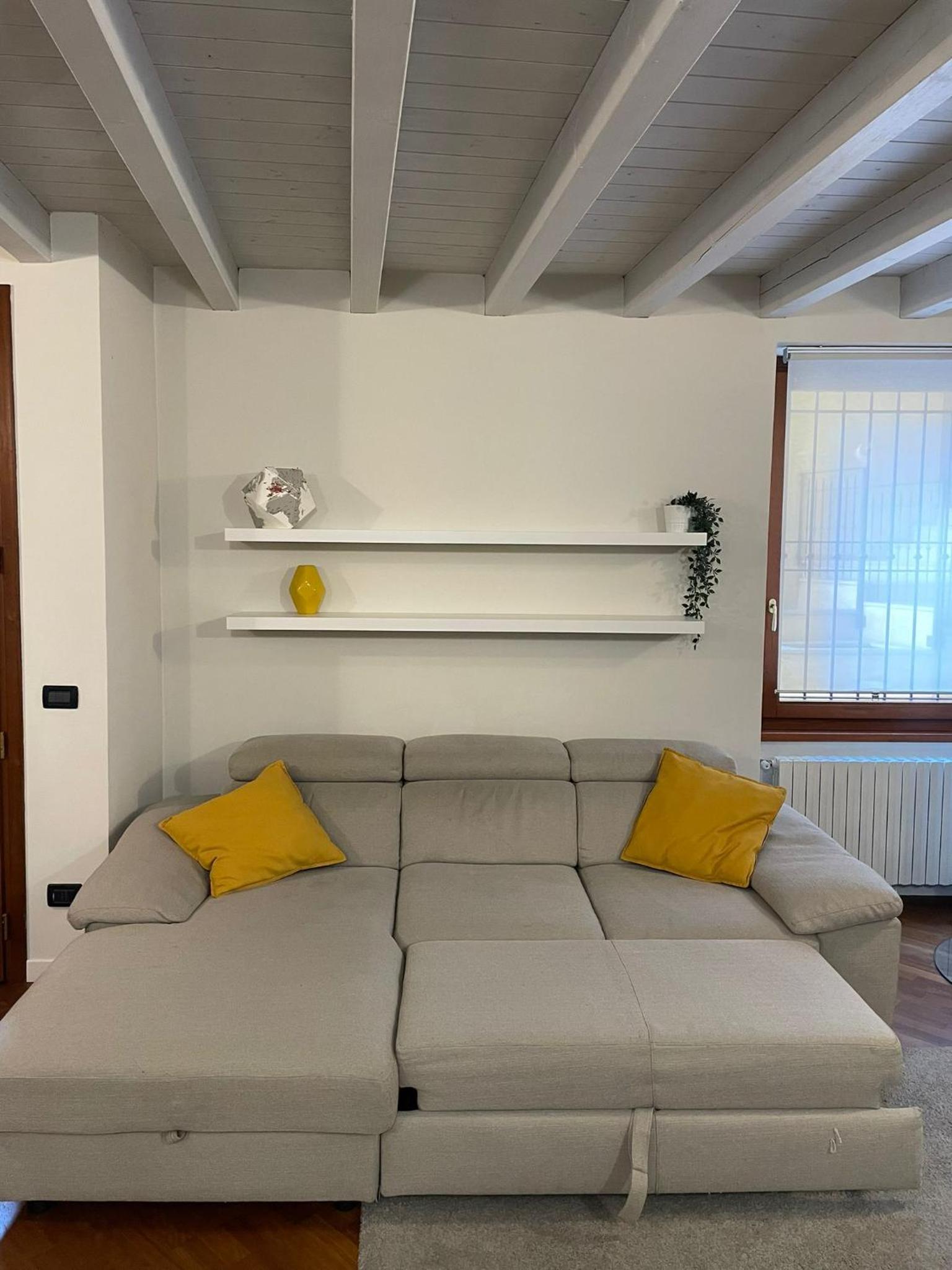 One-Bedroom Apartment photo 3
