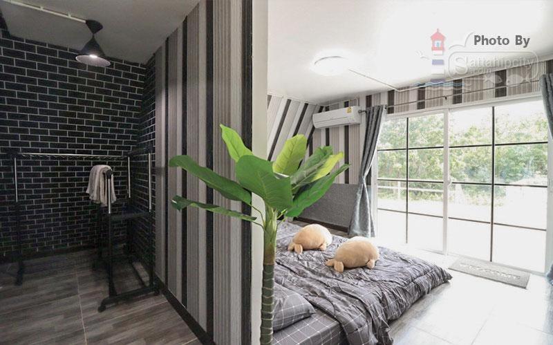 Two-Bedroom House - Photo 9