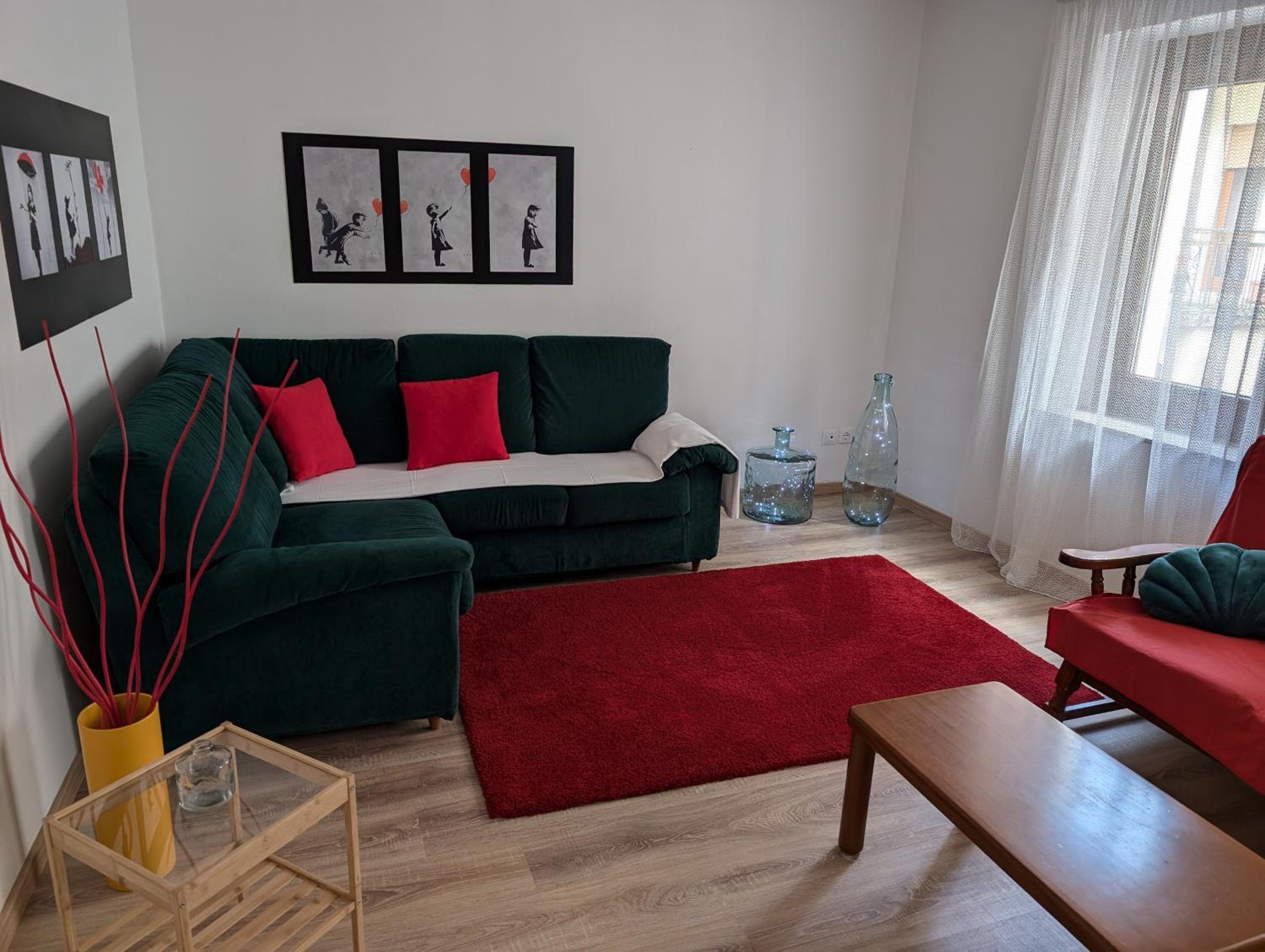 Three-Bedroom Apartment photo 1