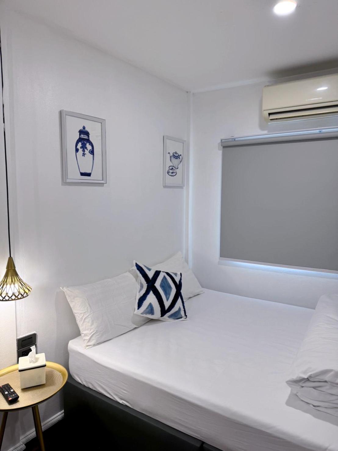 Standard Queen Room - Photo 10