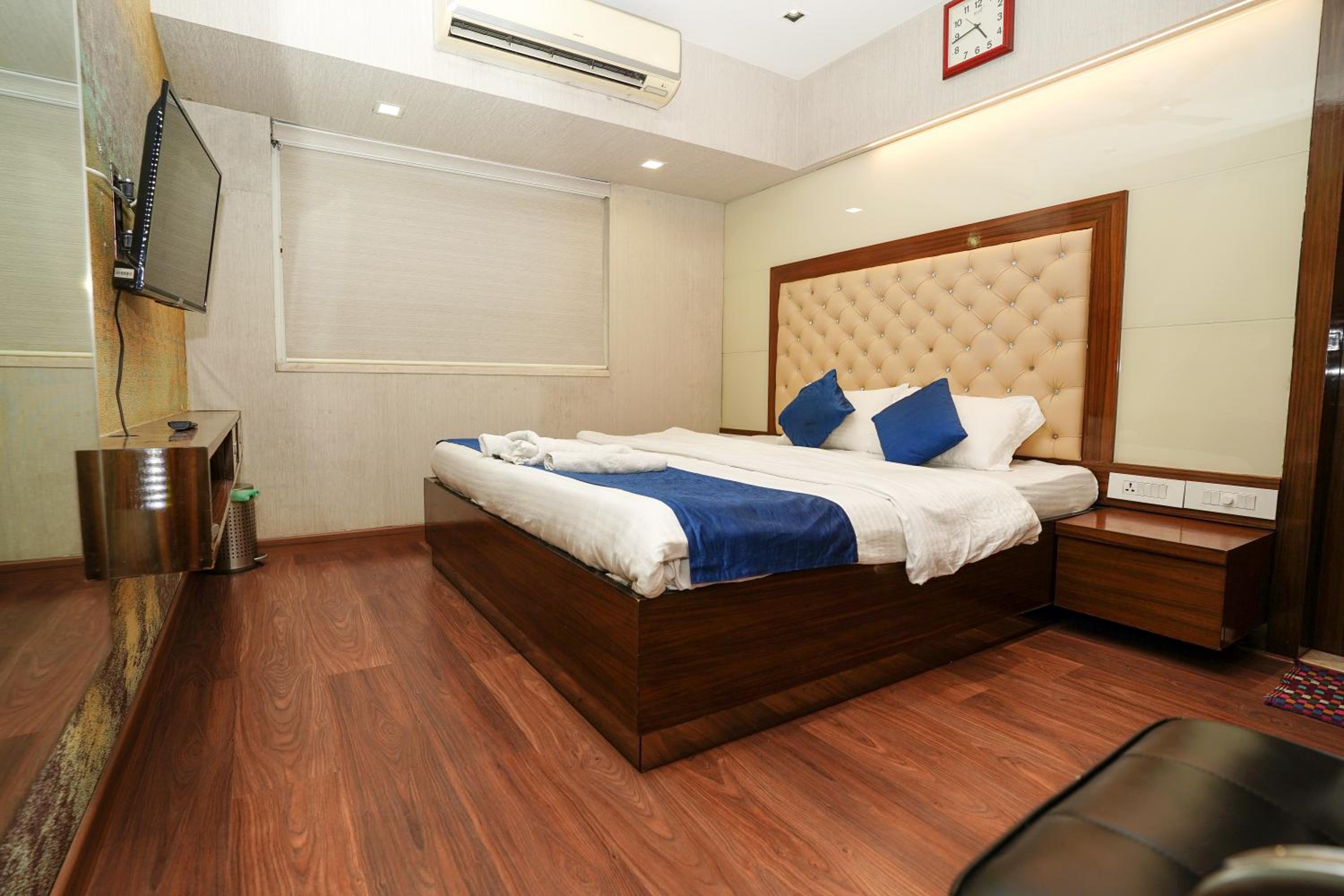 Three-Bedroom Premium Apartment