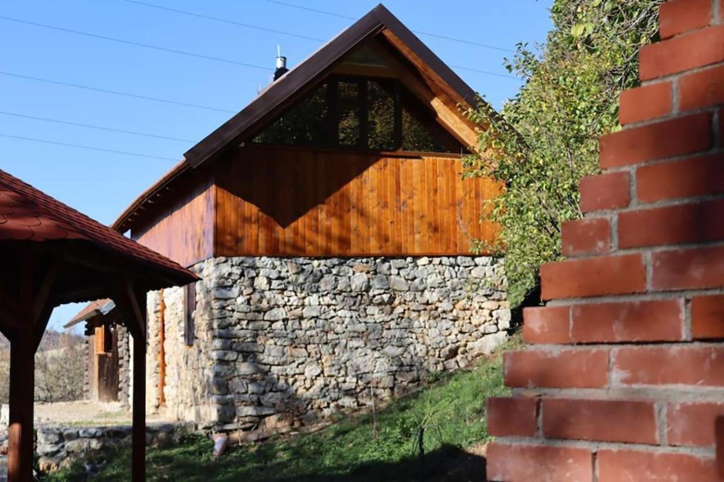 Two-Bedroom House - Photo 35