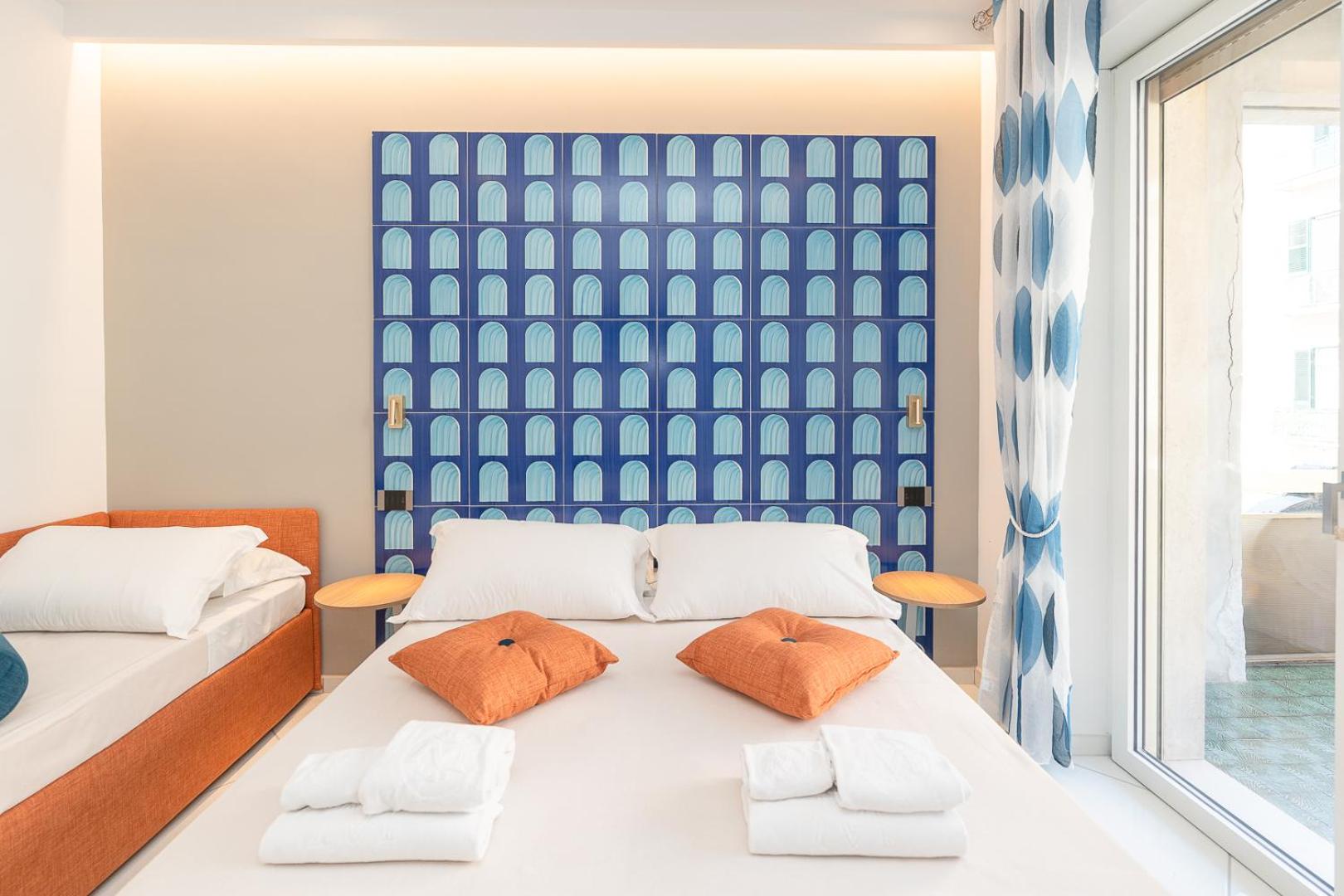 Standard Triple Room with Sea View