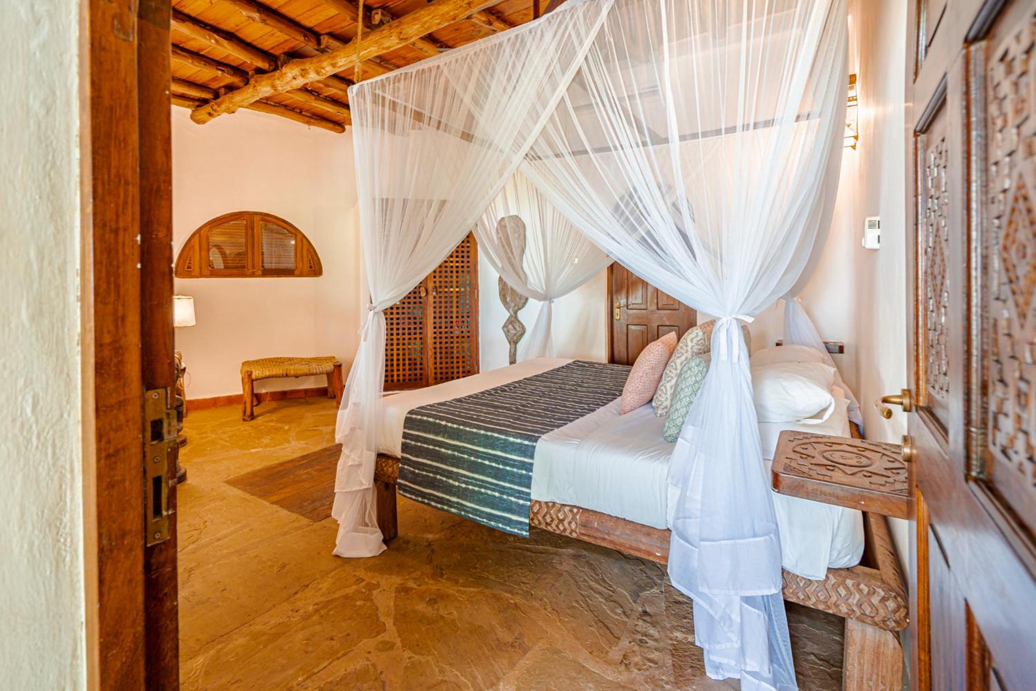 Three-Bedroom Villa - Photo 1