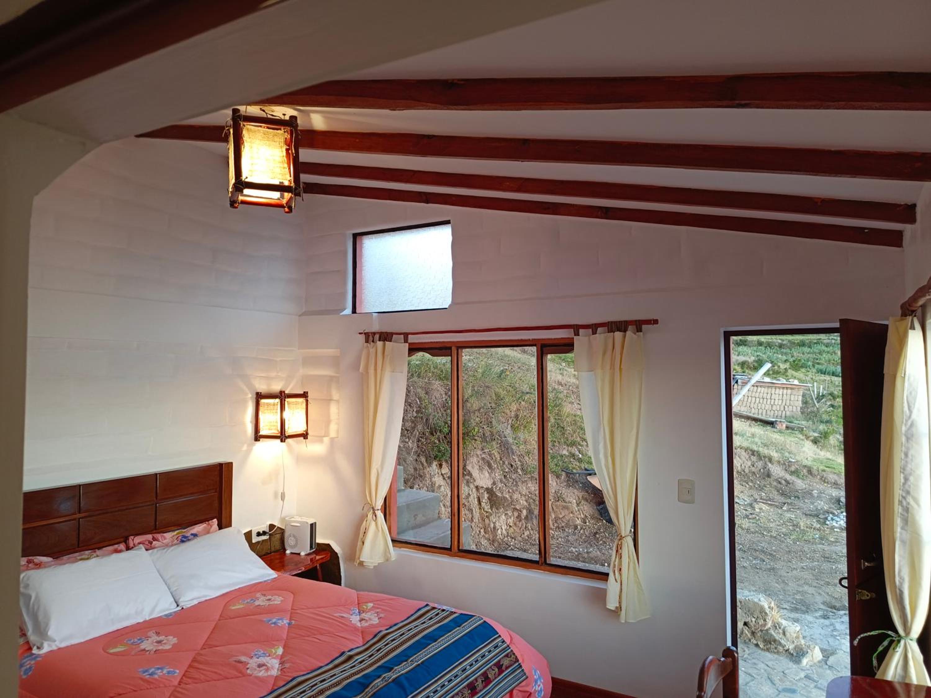 Deluxe Suite with Sea View photo 3