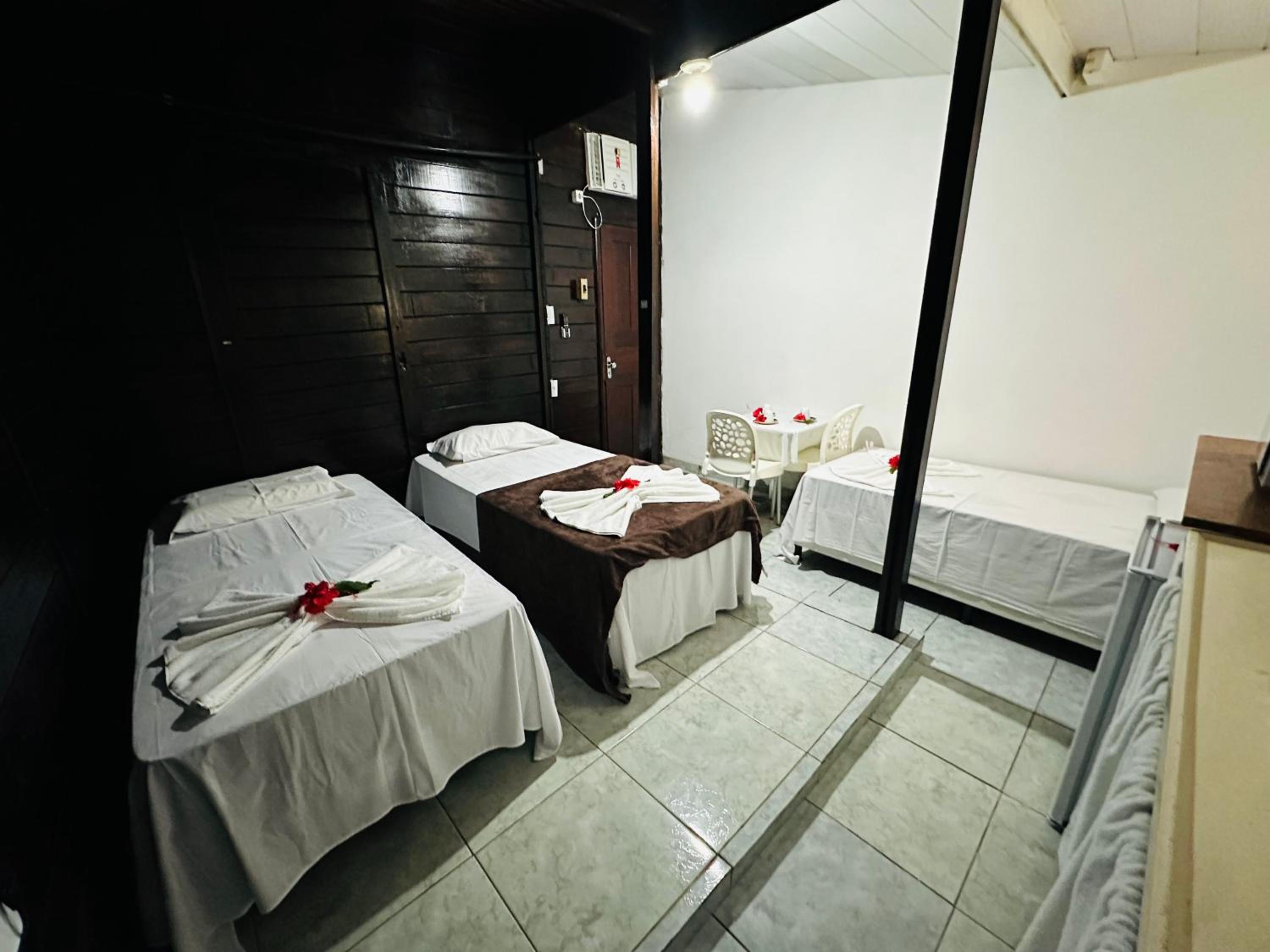 Large Double Room photo 1