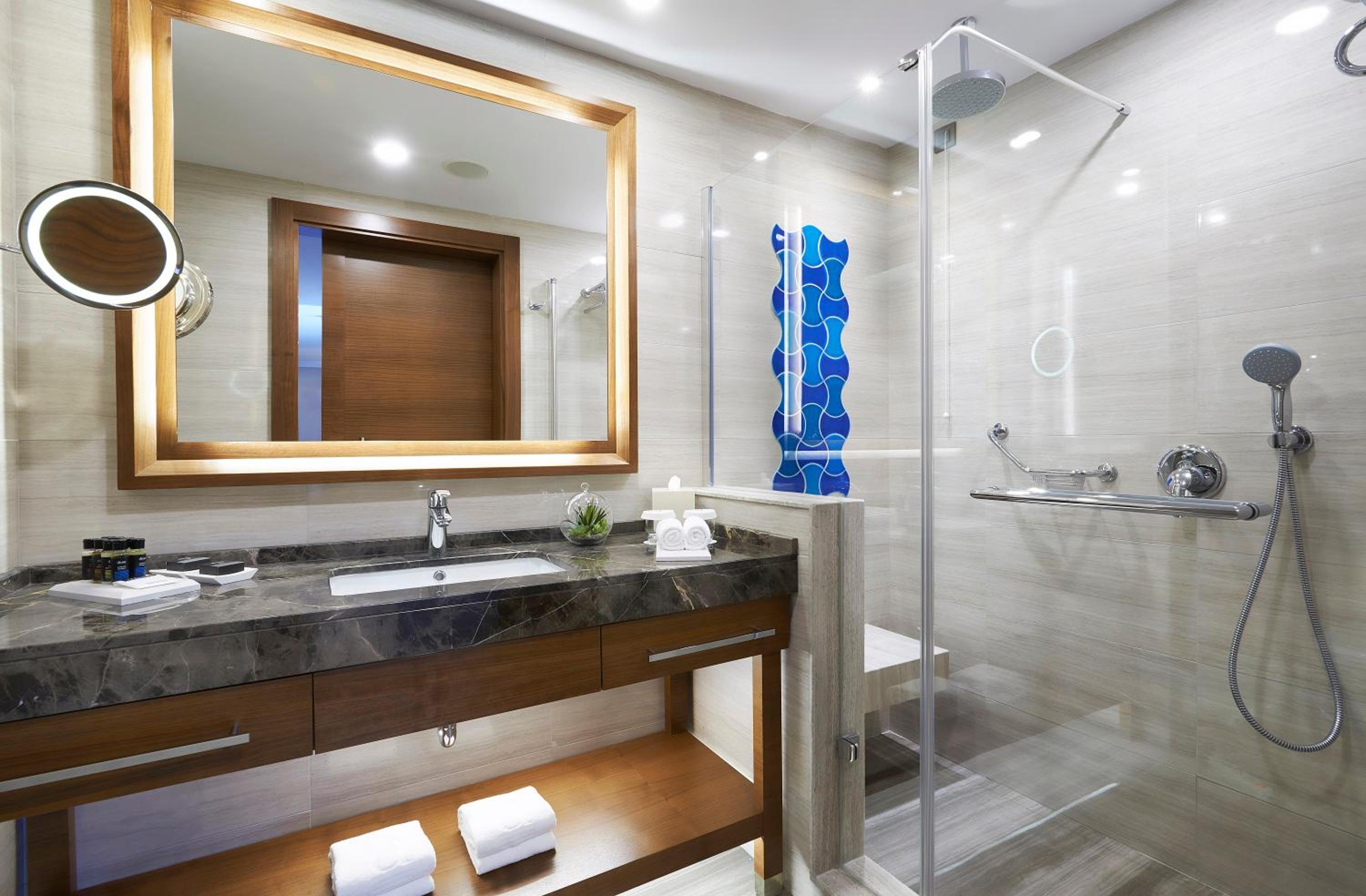 Superior Twin Room with Sea View photo 3