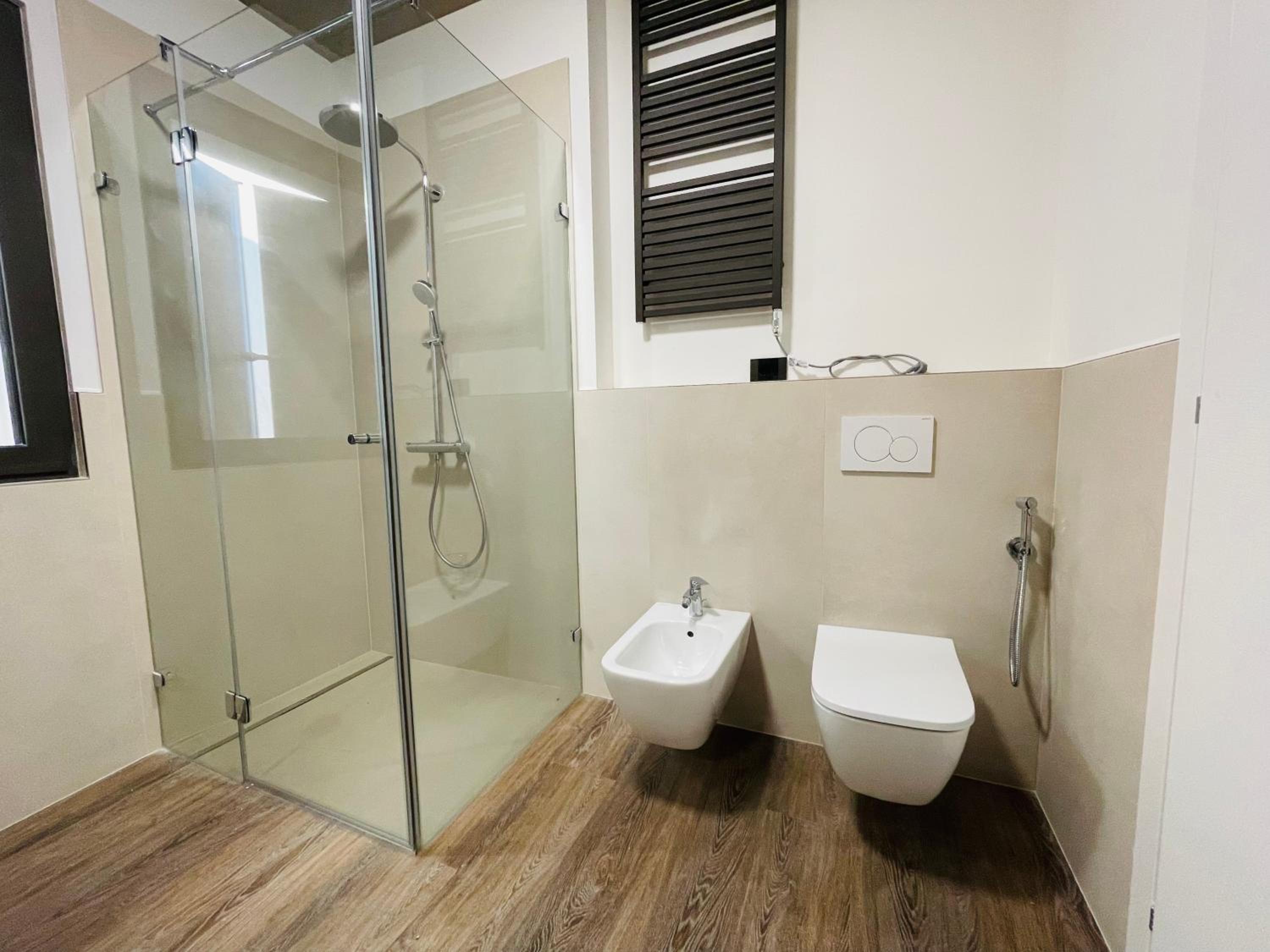 Two-Bedroom House - Photo 9