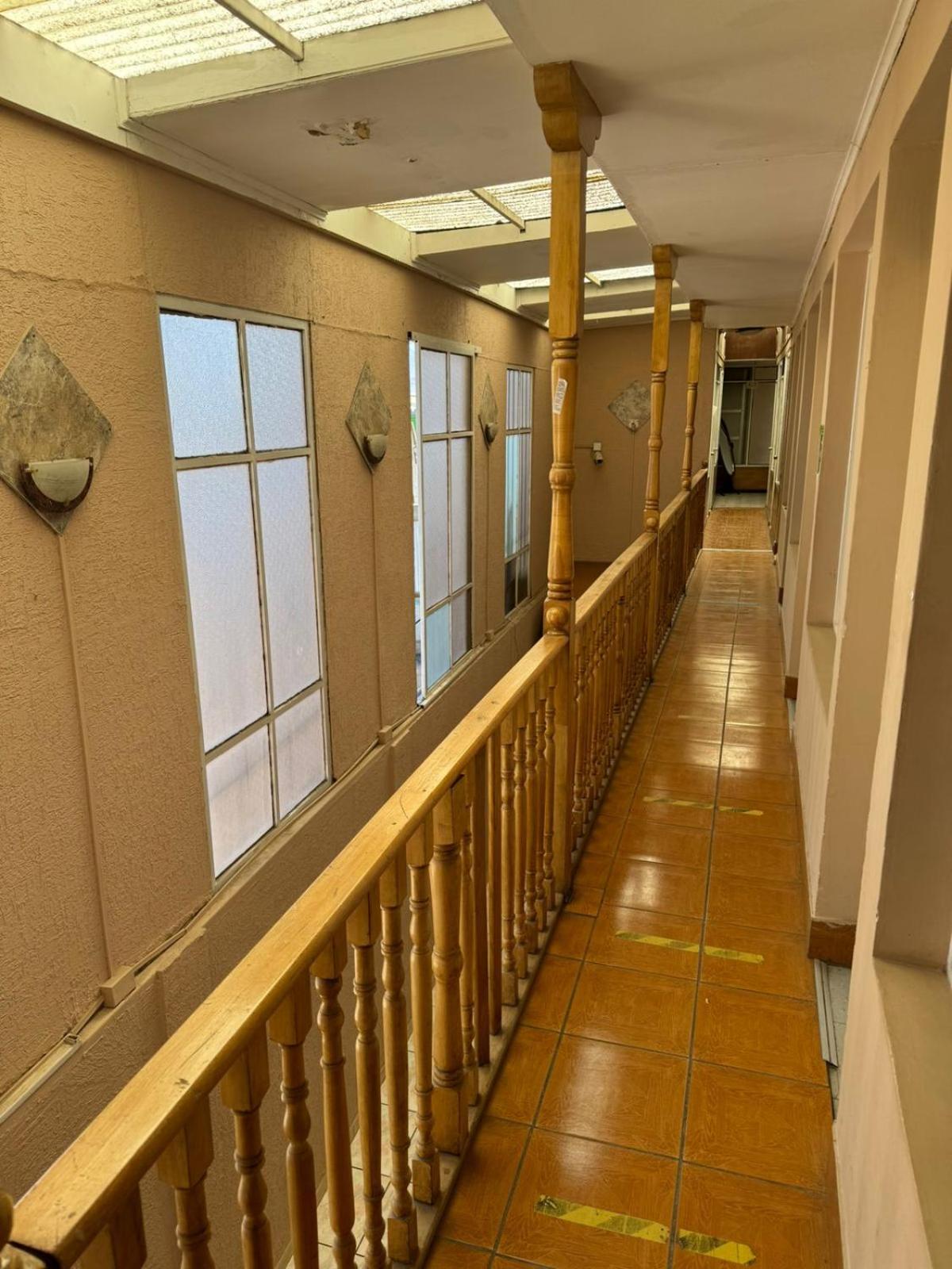 Twin Room With Private Bathroom photo 3