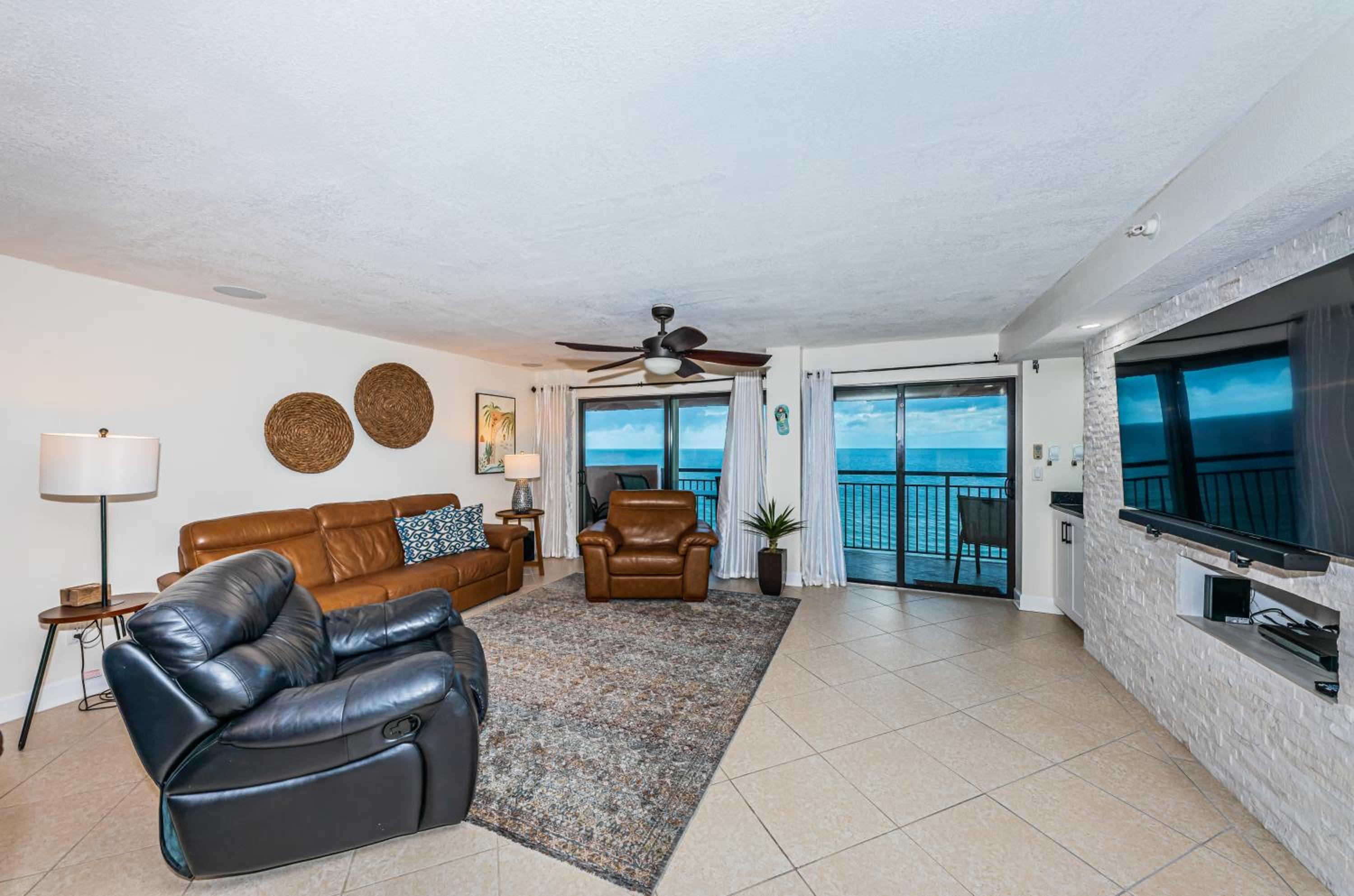 Three-Bedroom Apartment - Oceanfront