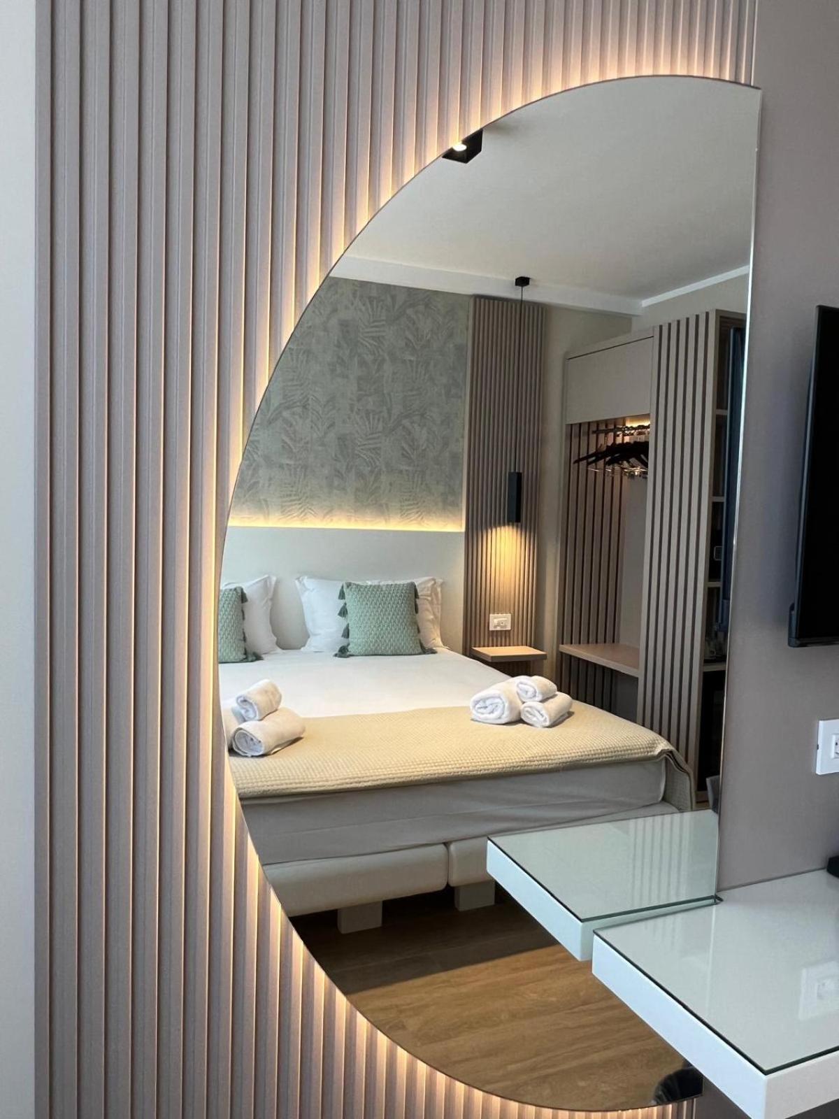 Superior Double or Twin Room with Sea View photo 1