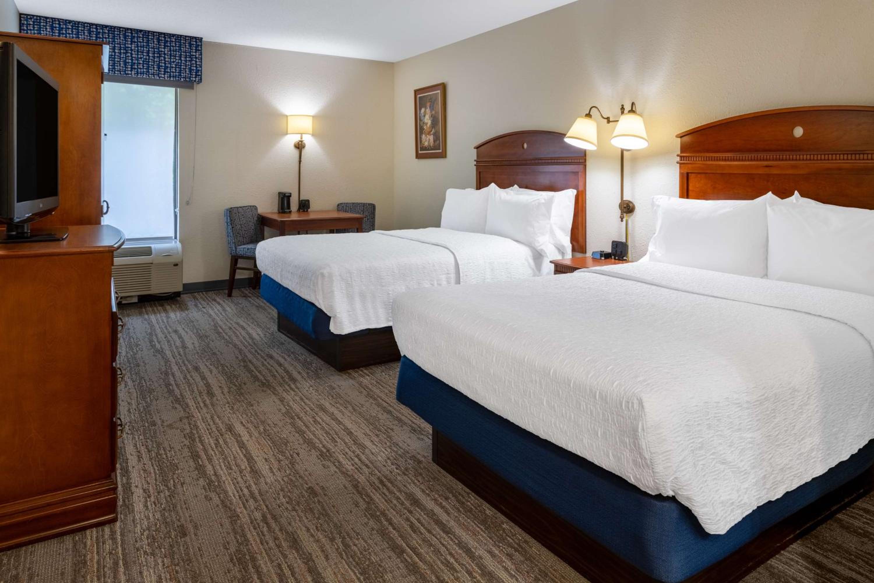 Double Room with Two Double Beds photo 1