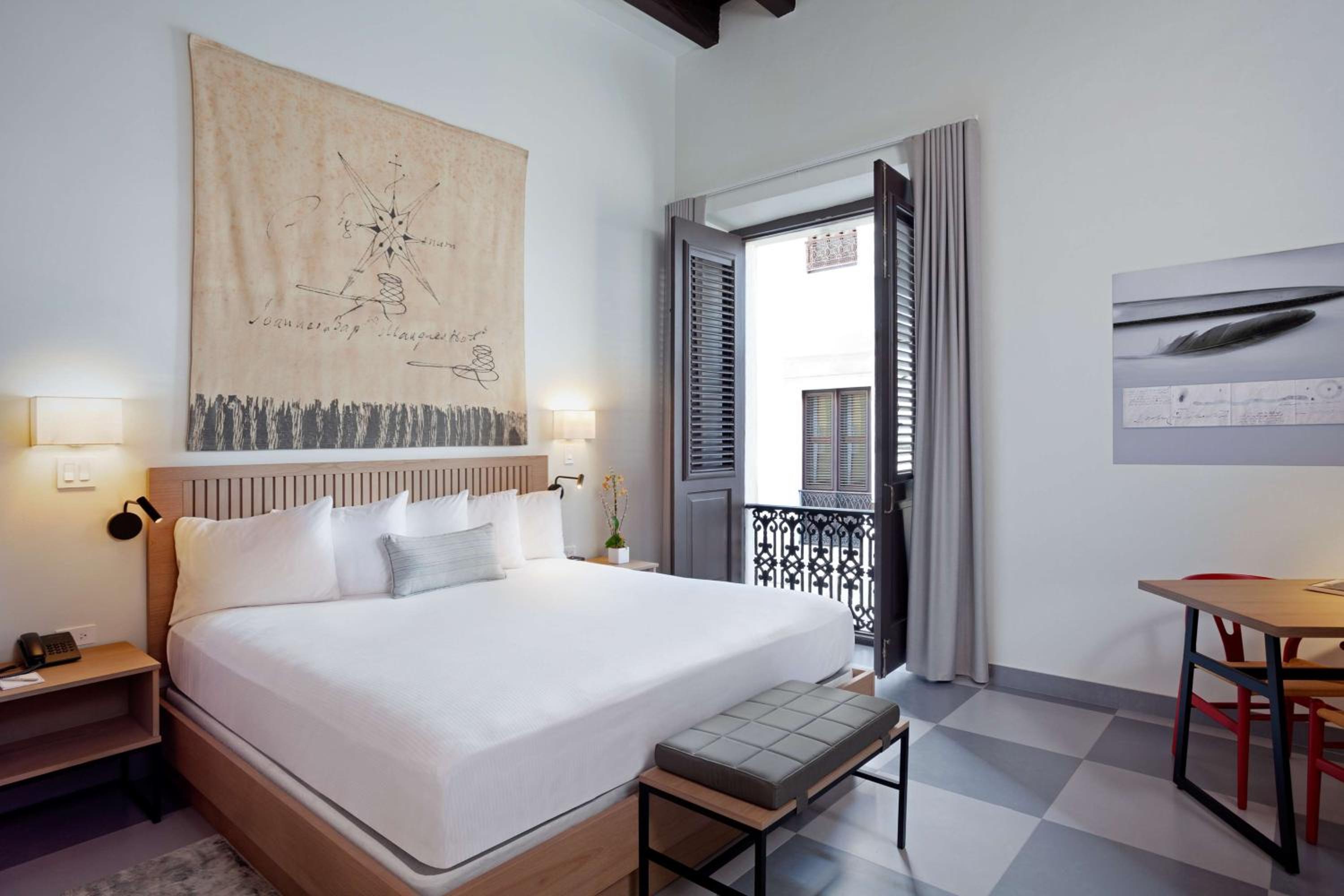Chancelor King Room - Photo 3