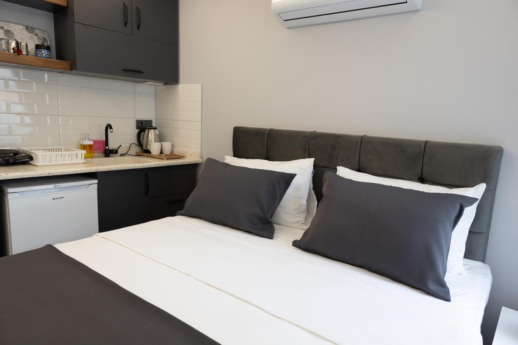 Deluxe Double Room photo 3