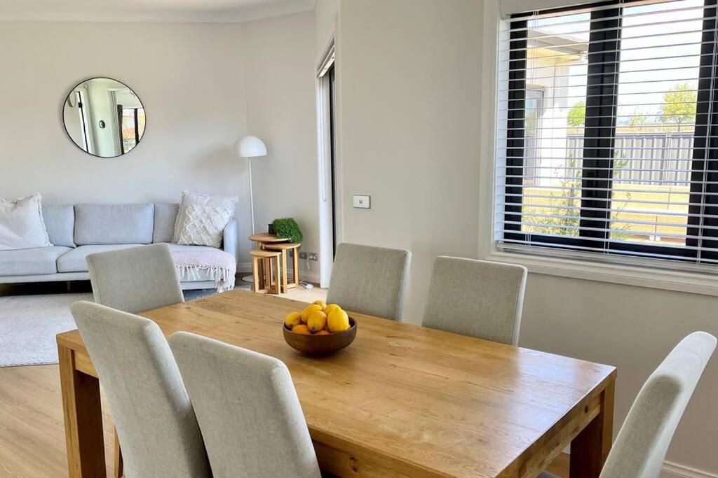 Four-Bedroom House photo 1
