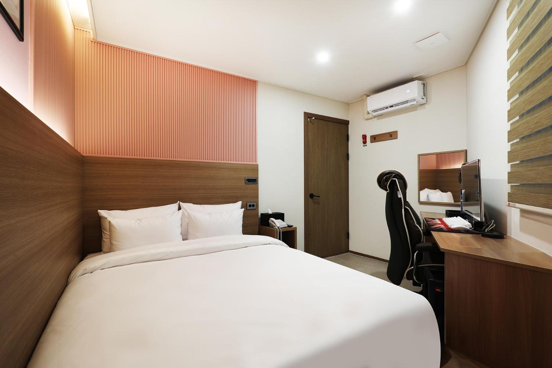 Small Double Room