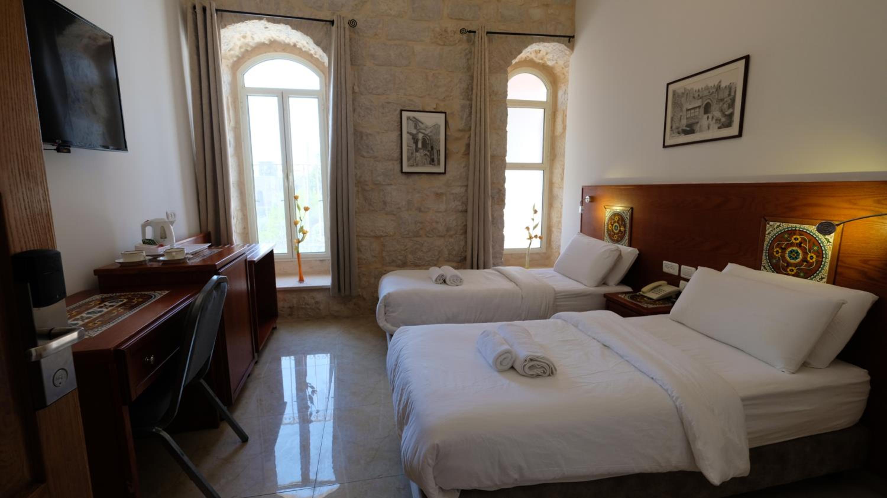 Superior Twin Room - Photo 14