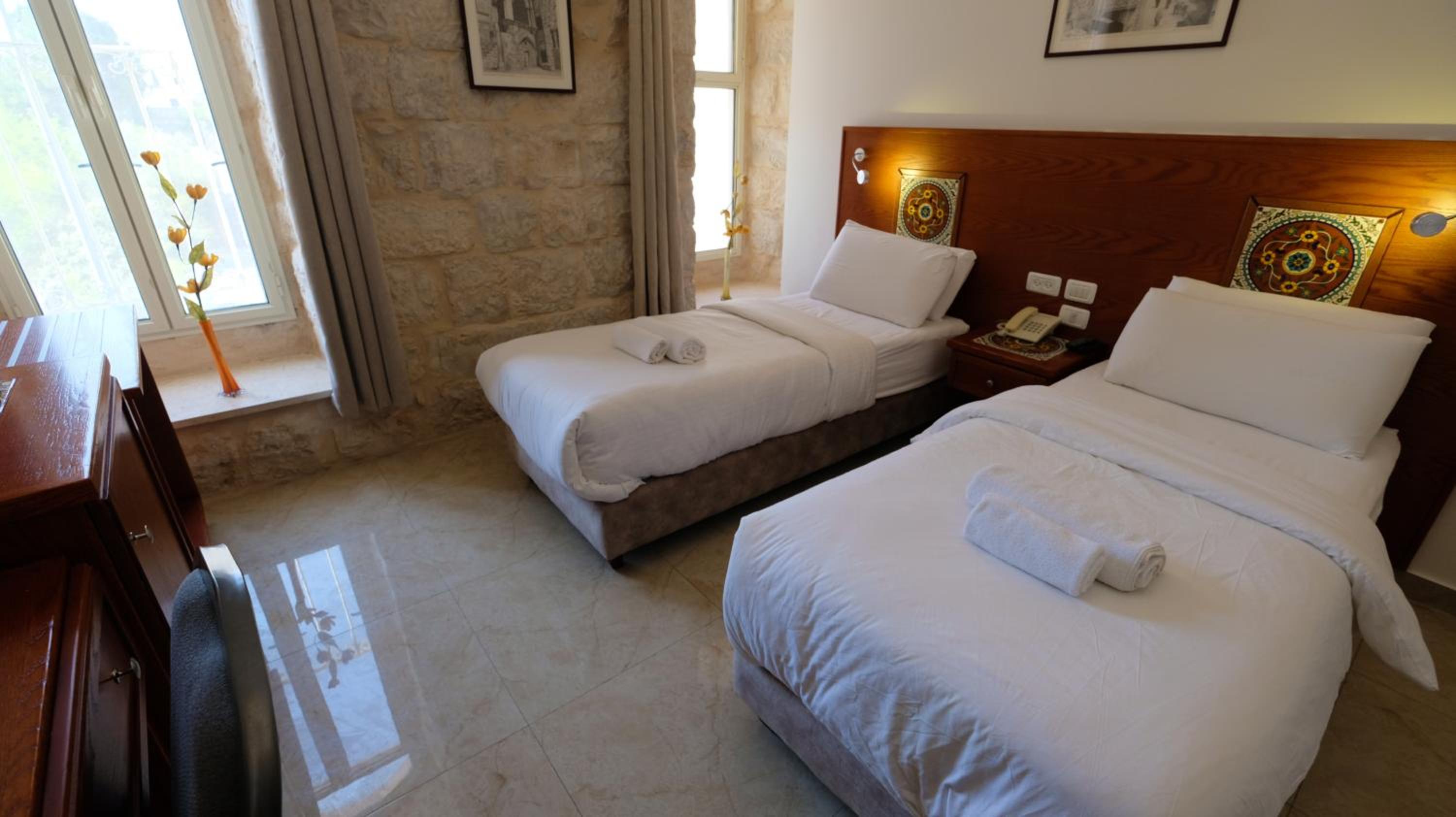 Superior Twin Room - Photo 9