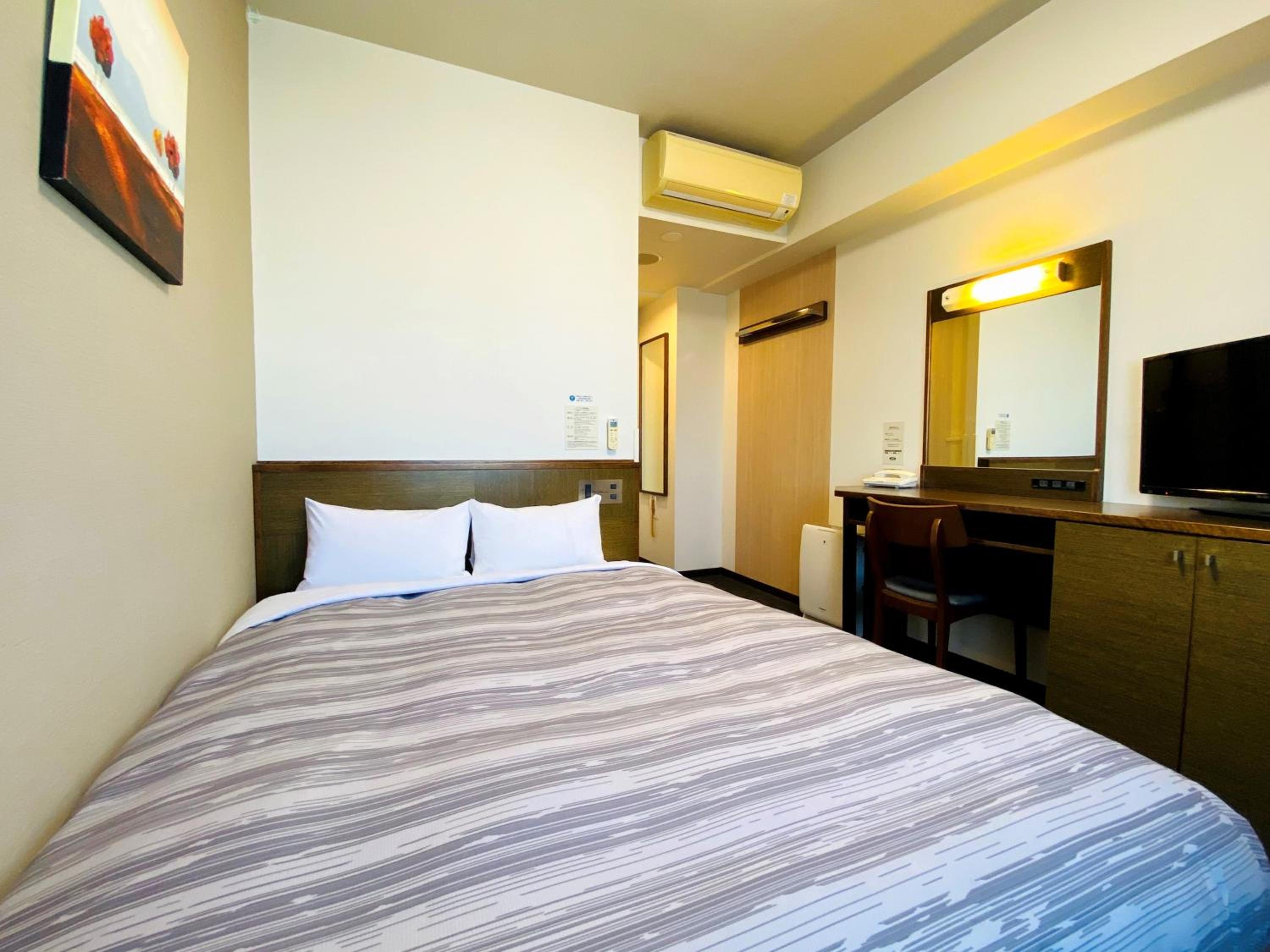 Semi-Double Room - Smoking - Photo 1
