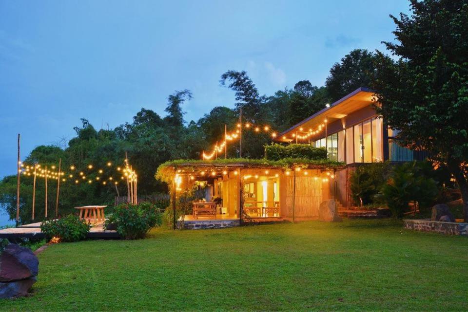 Two-Bedroom Villa - Photo 9