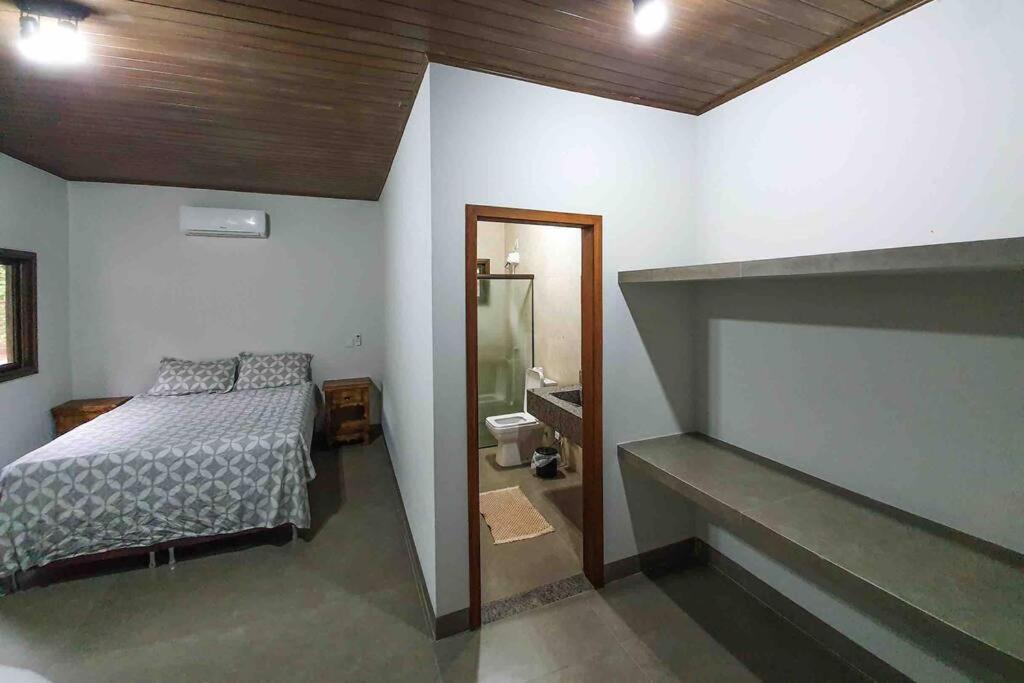 Four-Bedroom House photo 1