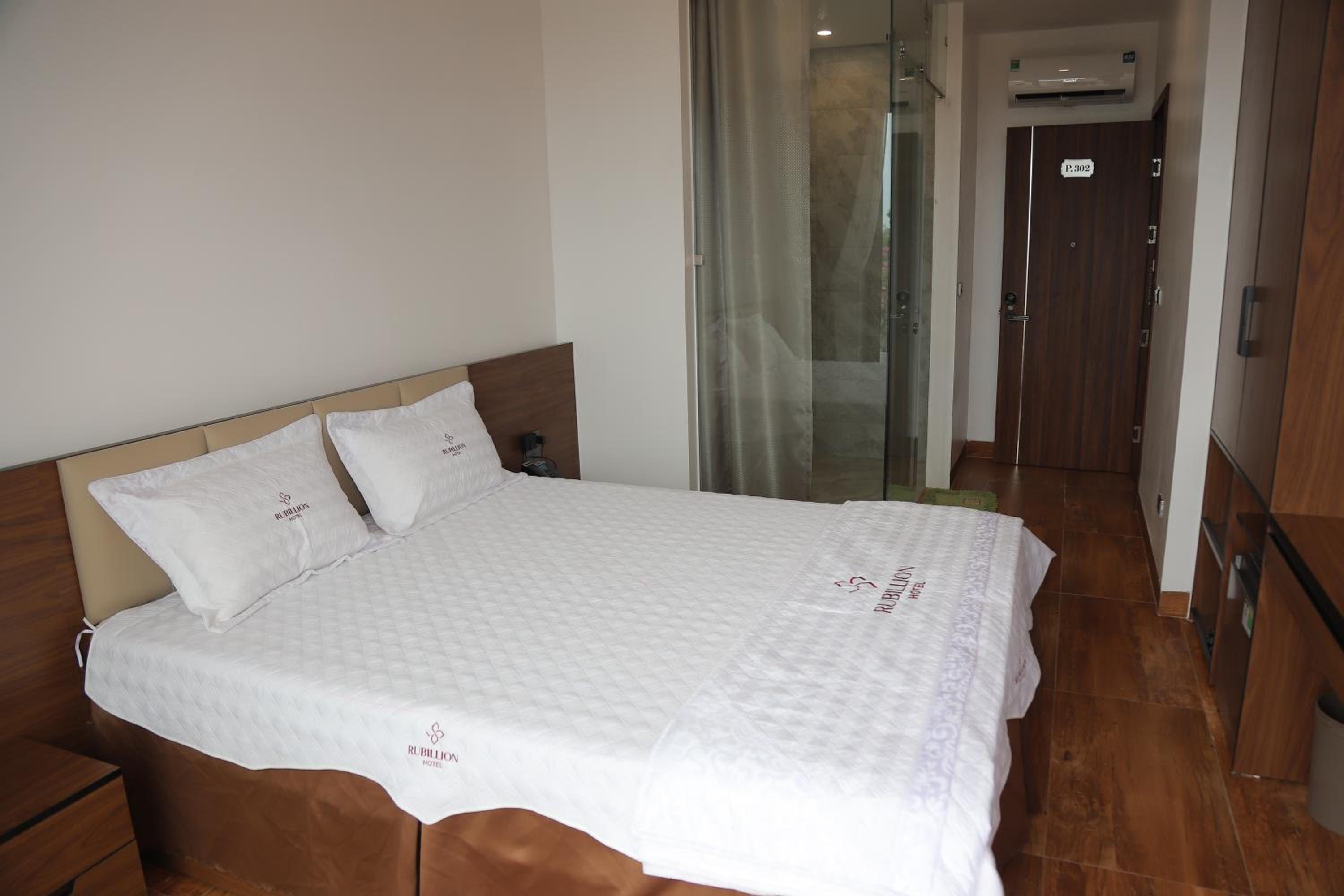 Queen Room With Balcony photo 1
