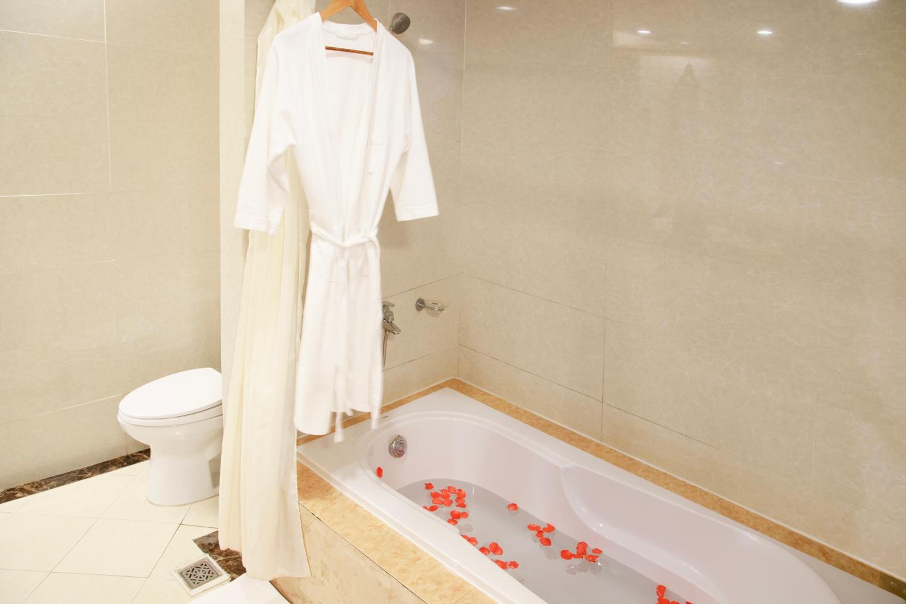 Deluxe Double or Twin Room with River View photo 2