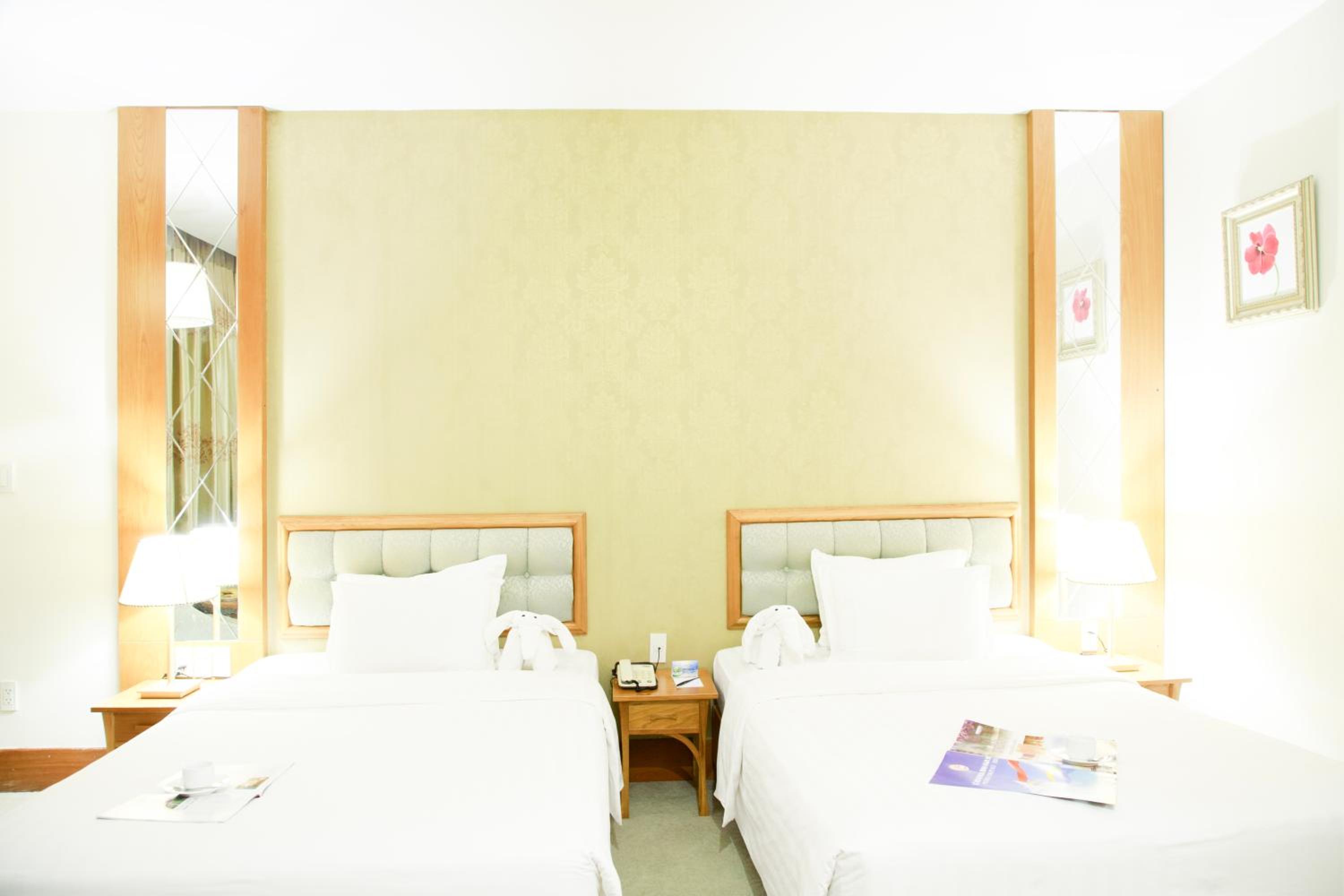 Deluxe Double or Twin Room photo 3