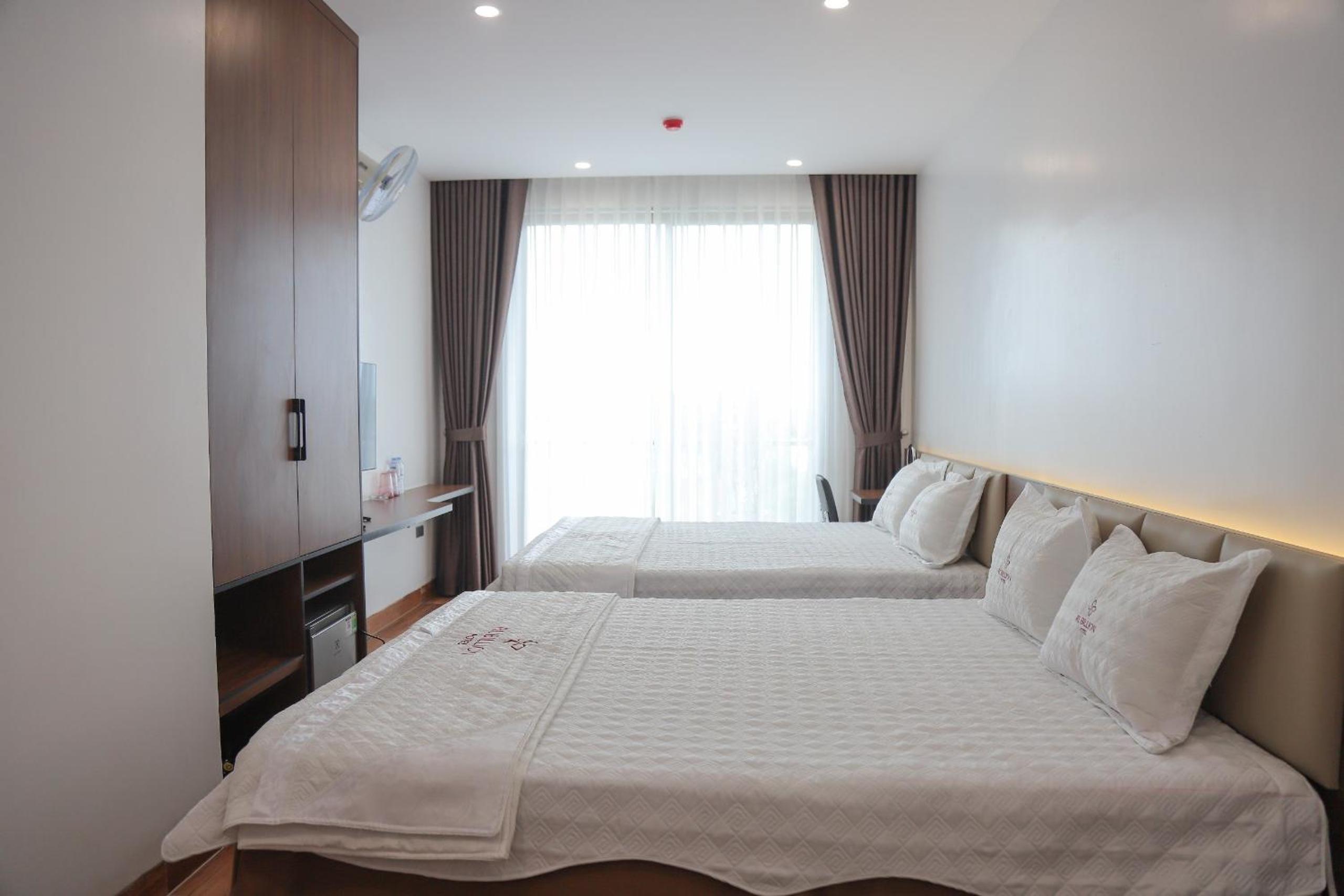 Standard Twin Room - Photo 1